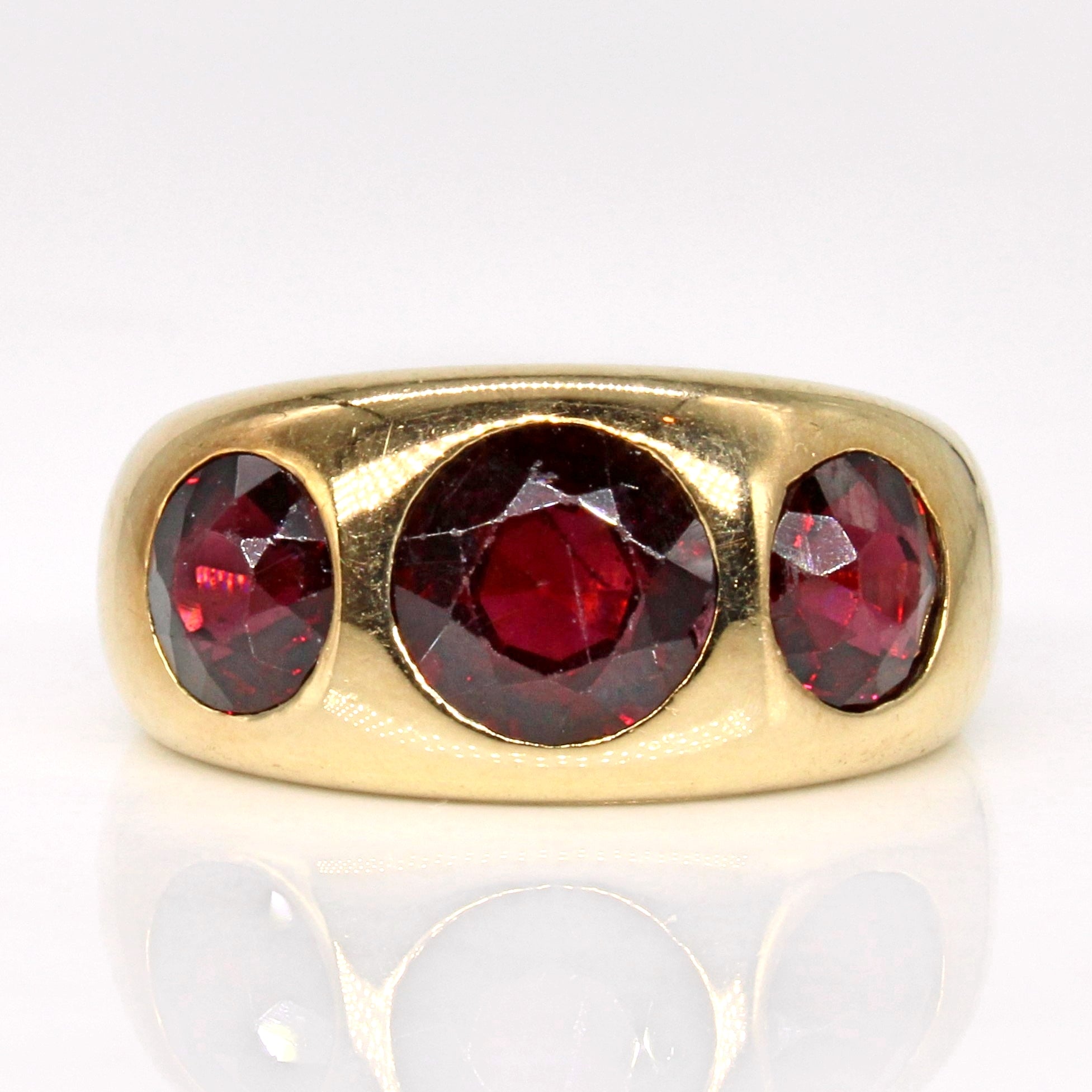 Three Stone Garnet Ring | 4.10ctw | SZ 7.5 |