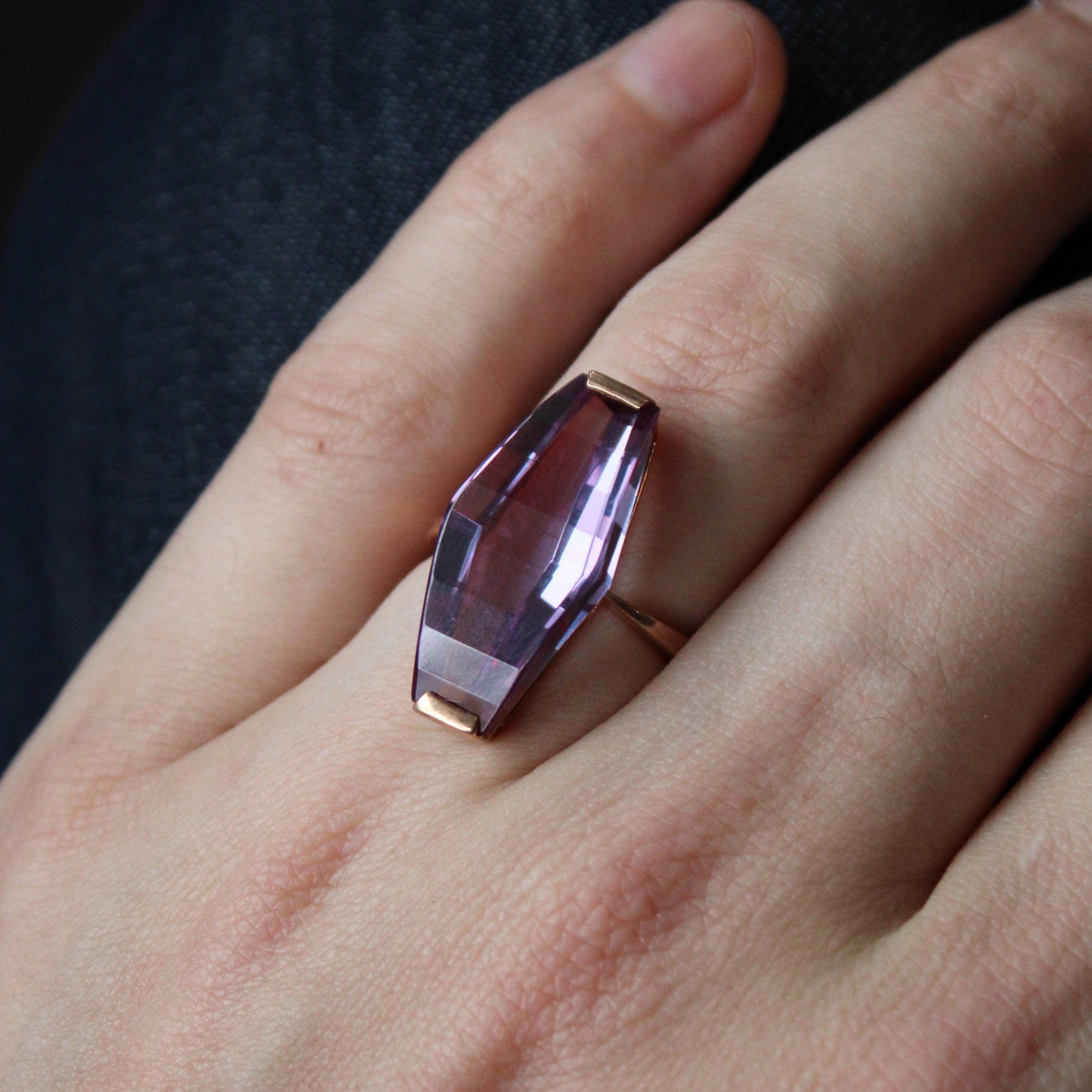 Synthetic Sapphire Cocktail Ring | 15.00ct | SZ 7.25 |