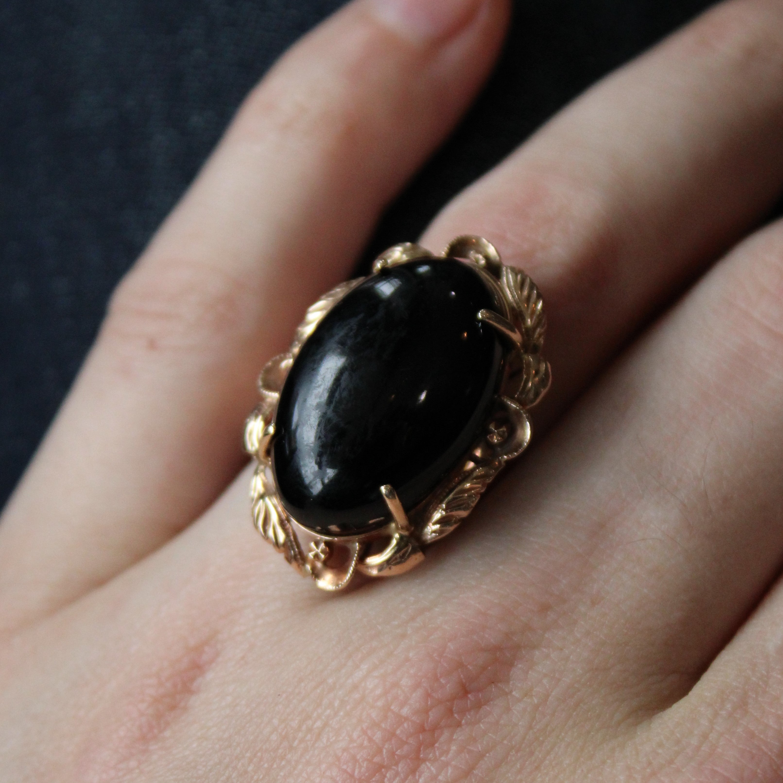Golden Halo Onyx Cocktail Ring | 19.25ct | SZ 7.5 |