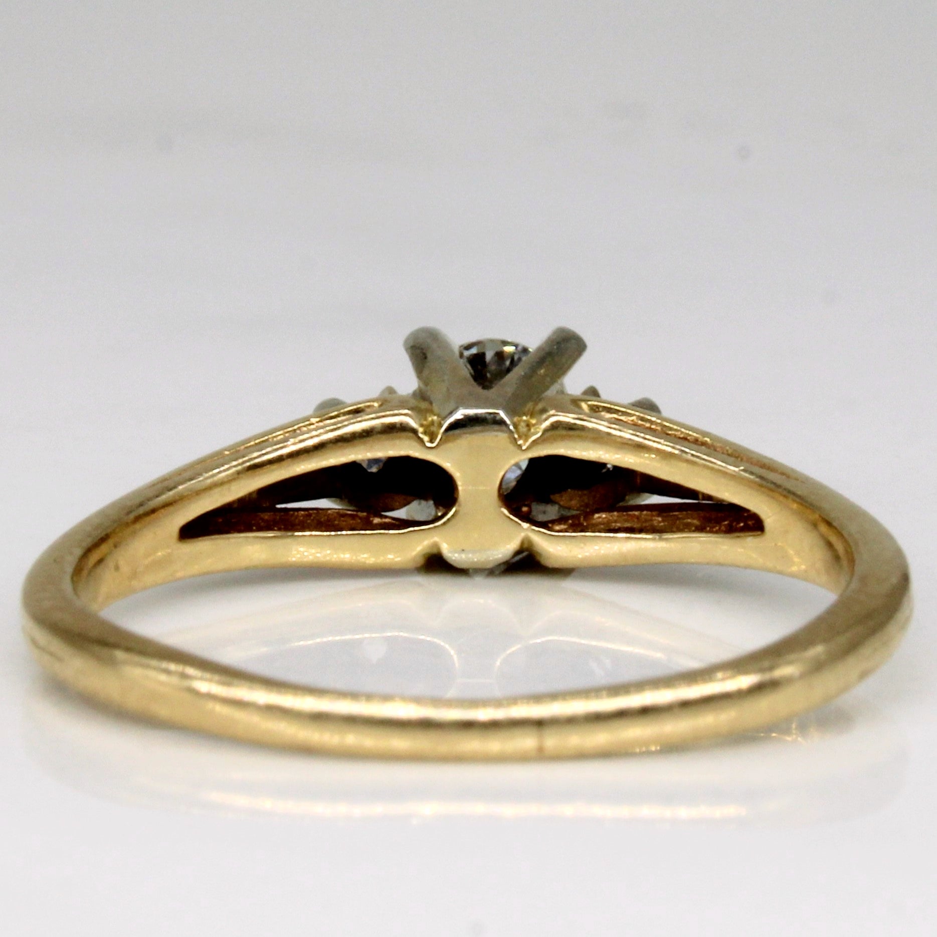 Three Stone Diamond Engagement Ring | 0.25ctw | SZ 6.75 |