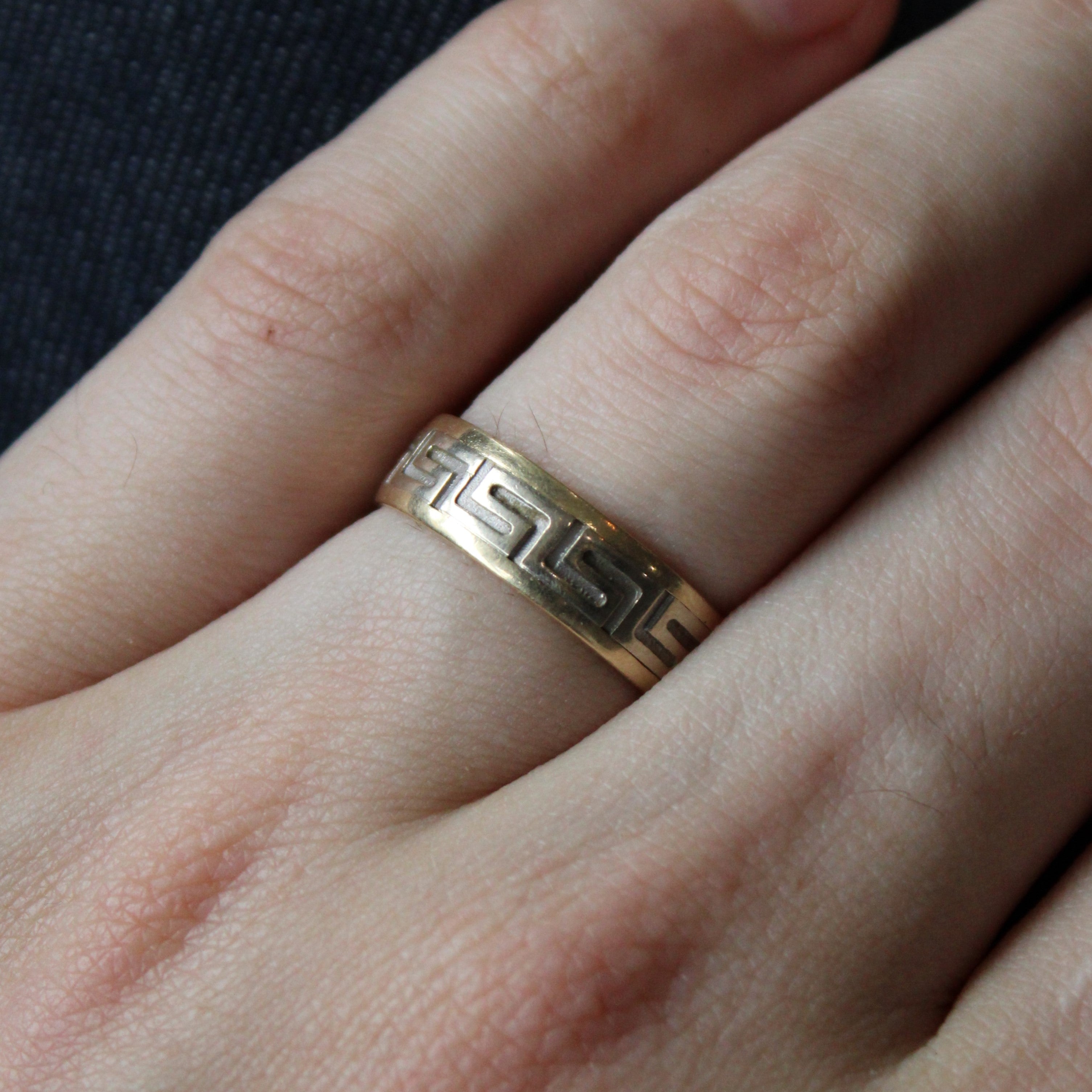 Patterned Two Tone Gold Band | SZ 8.5 |