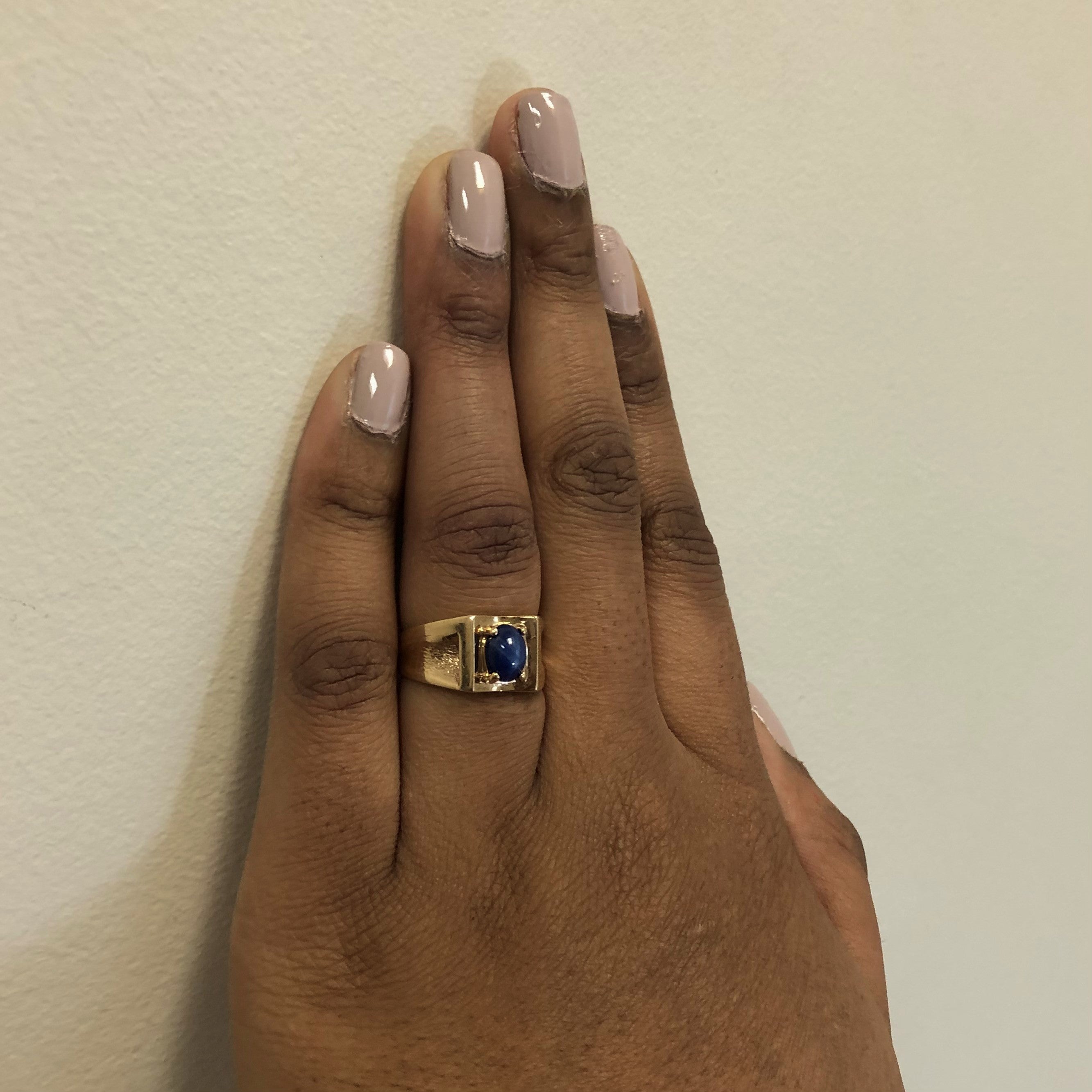 Solitaire Synthetic Star Sapphire Tapered Ring | 1.50ct | SZ 8 |