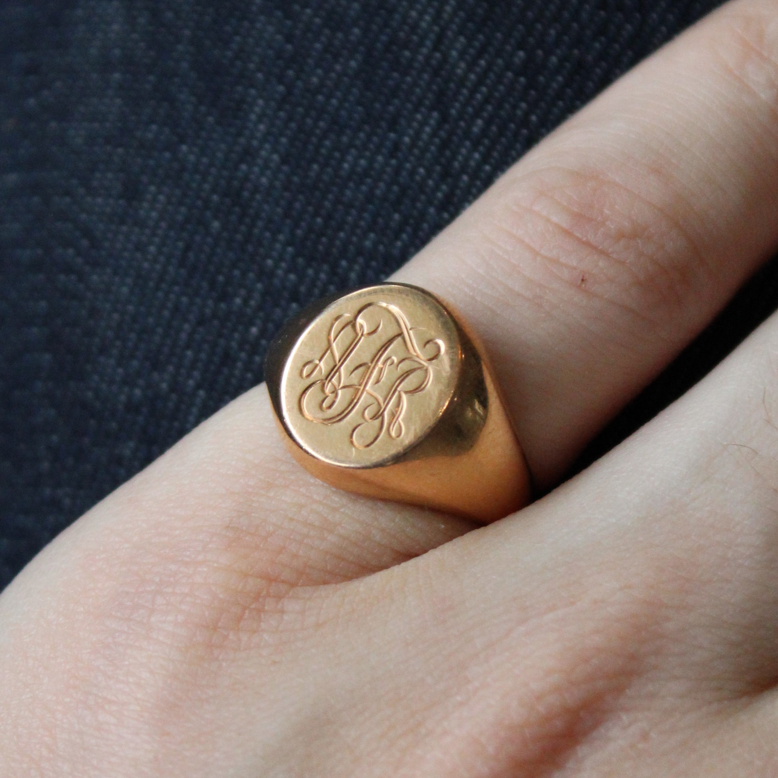 Yellow Gold 'A.F.R.' Signet Ring | SZ 7.25 |