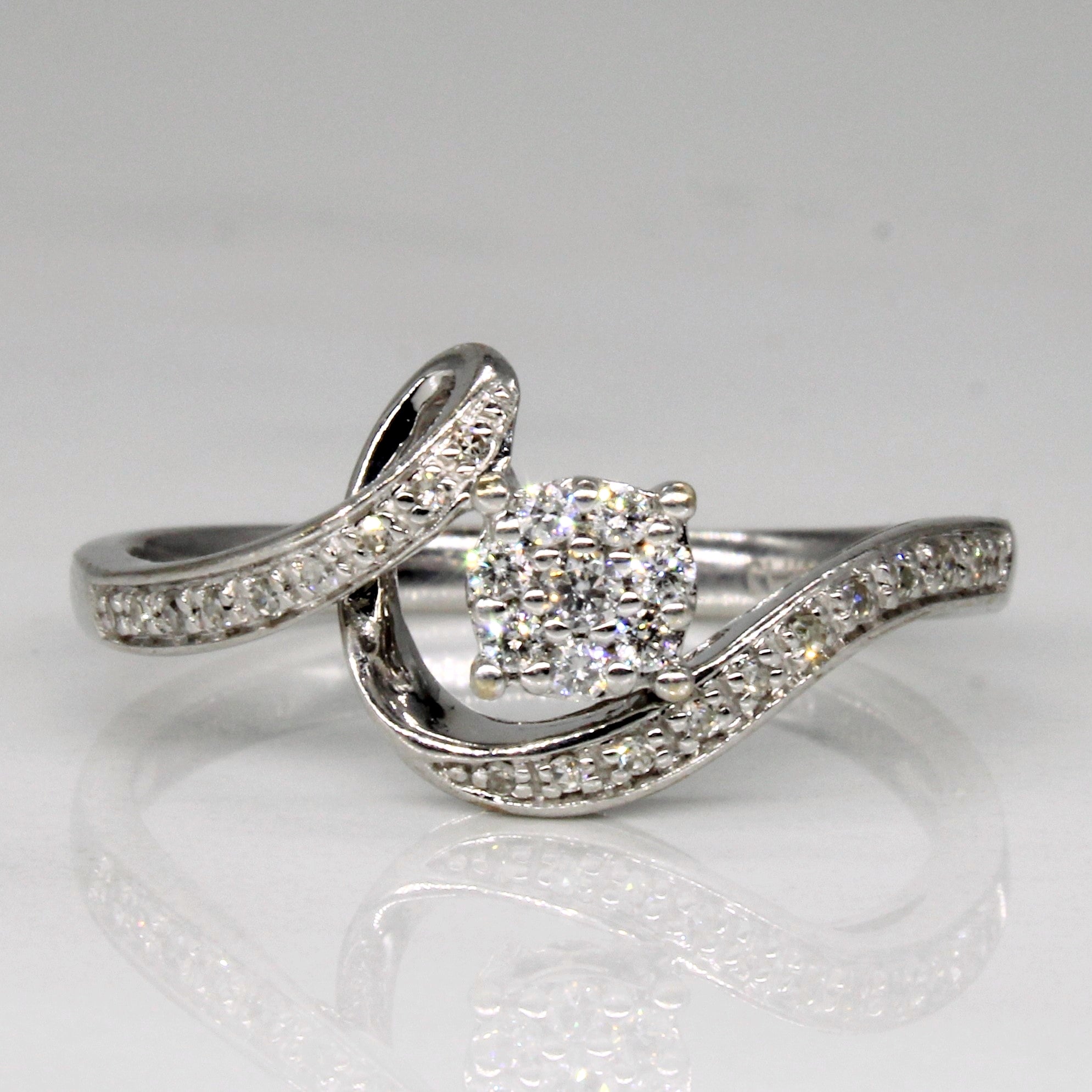 Diamond Cross Over Ring | 0.14ctw | SZ 7.5 |