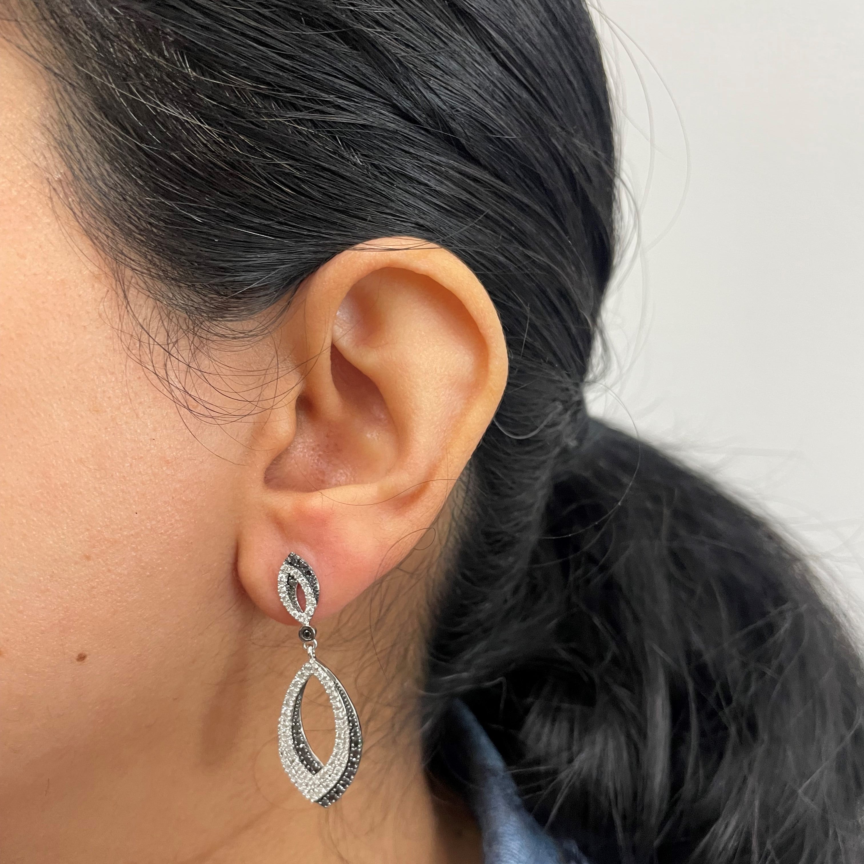 White Gold Diamond Drop Earrings | 1.00ctw |