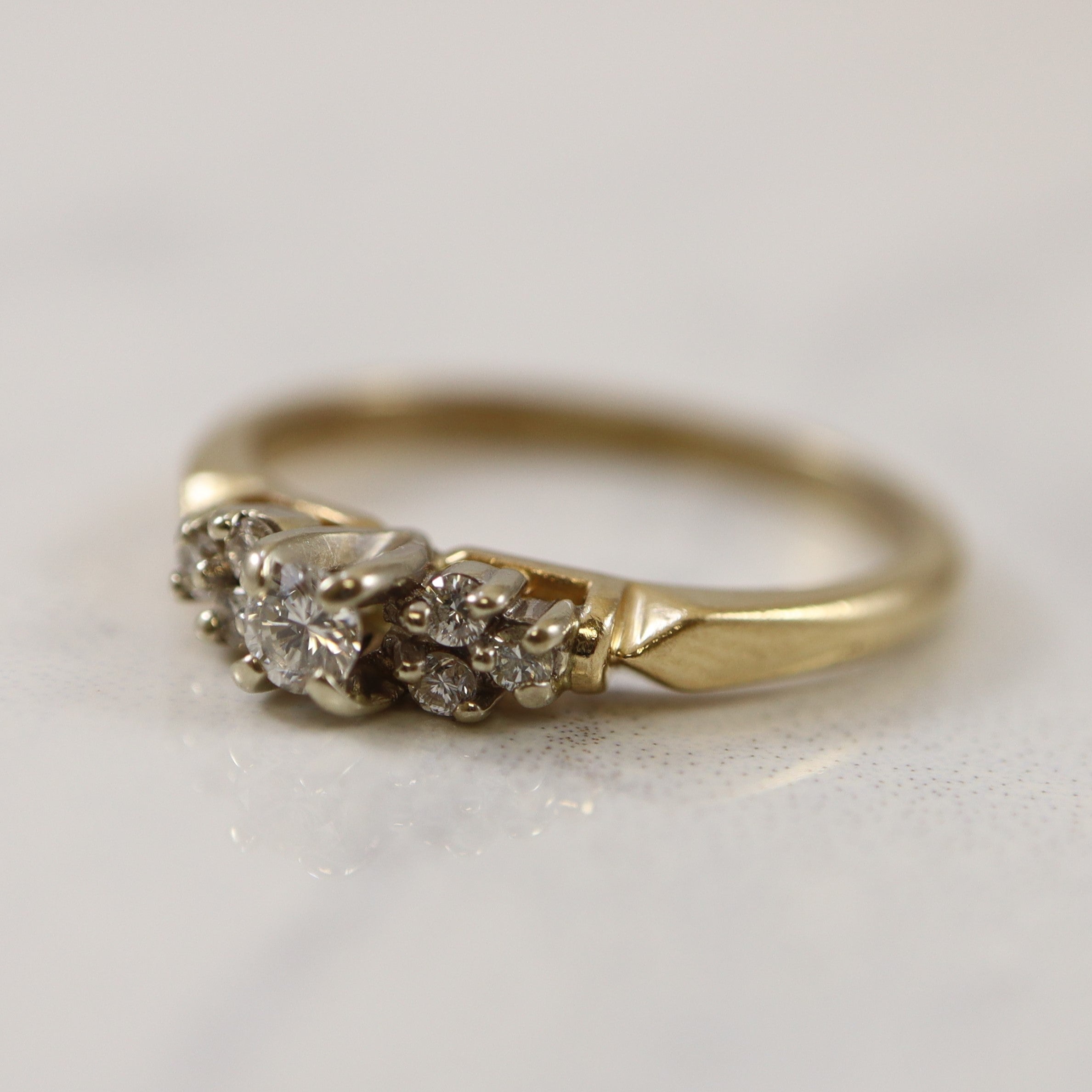 Bague sertie de diamants en grappe | 0,15 ct | Taille 5,75 |