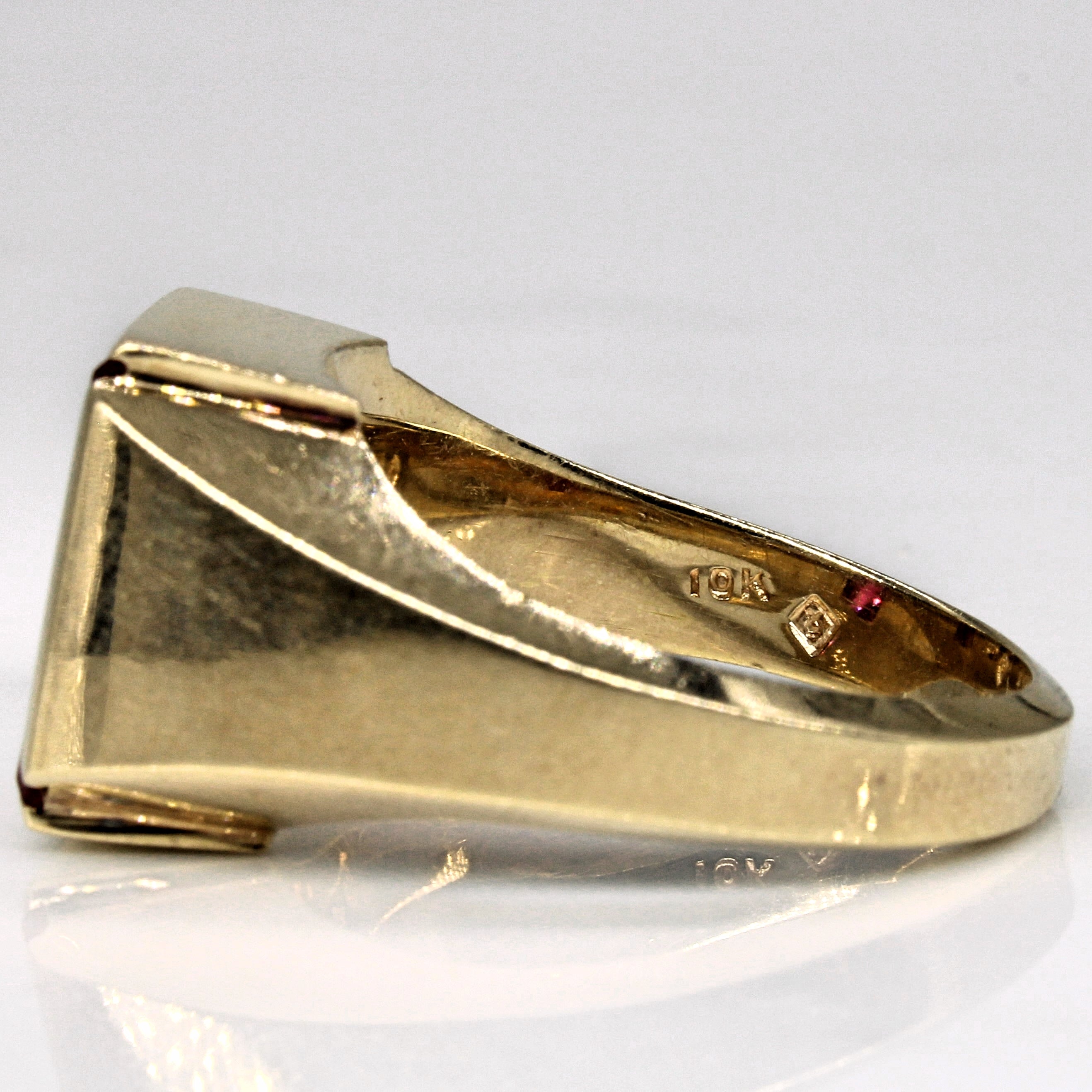 Synthetic Ruby Cocktail Ring | 3.80ct | SZ 9.5 |