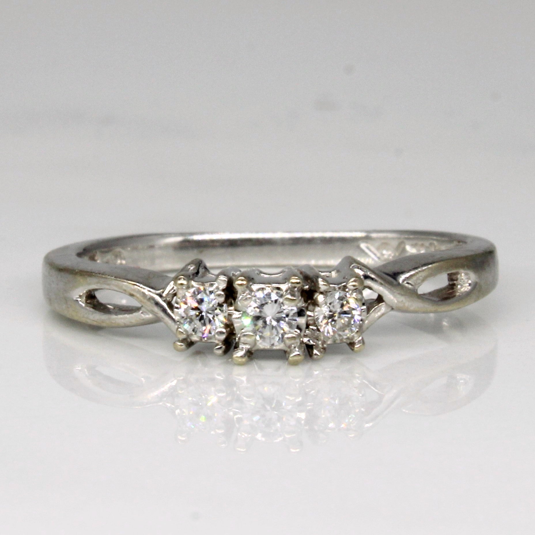 Diamond Three Stone Engagement Ring | 0.11ctw | SZ 7.25 |