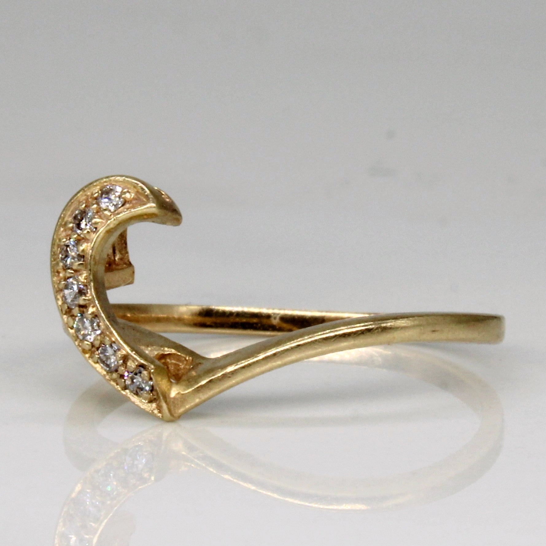 Diamond Abstract Ring | 0.07ctw | SZ 6.25 |