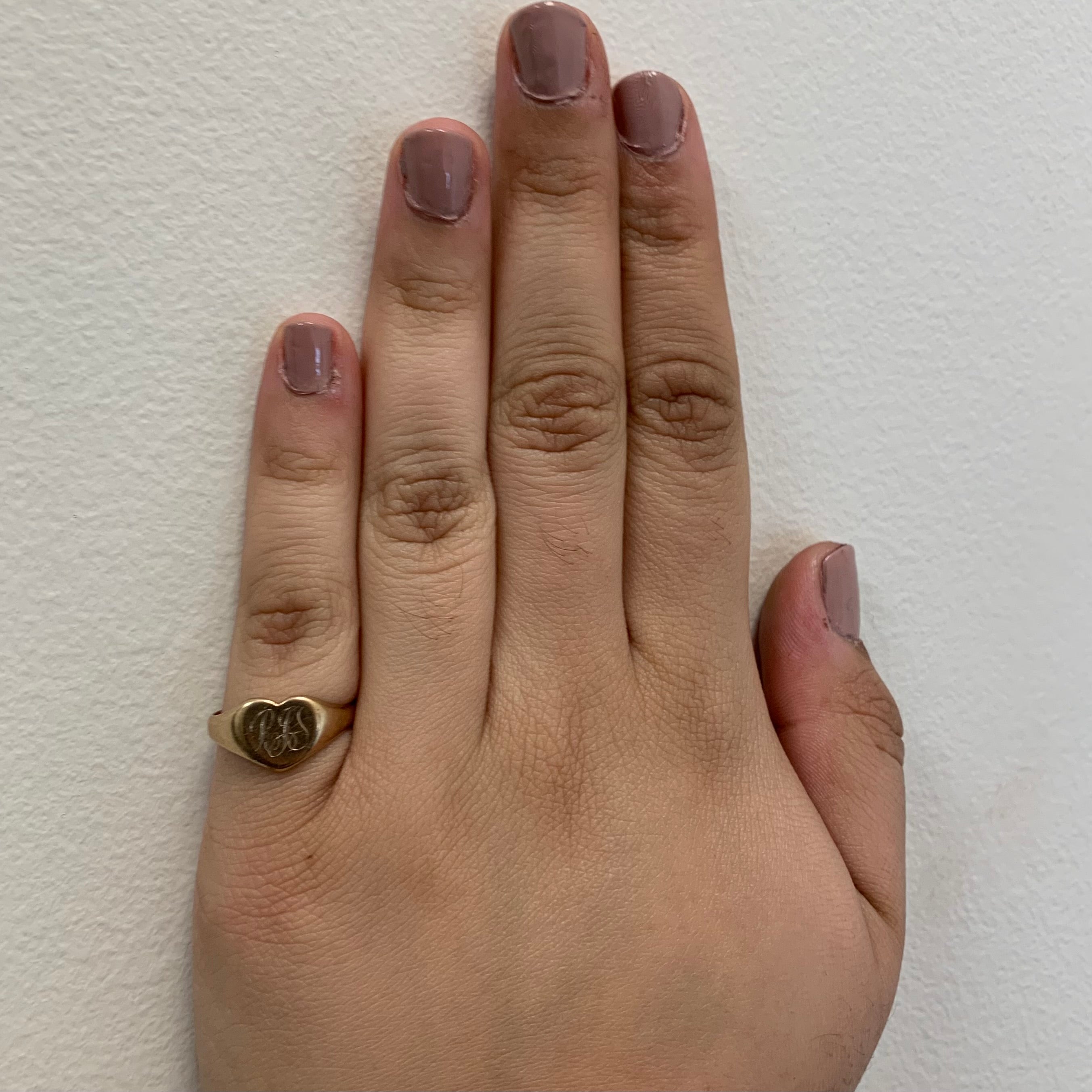 Bague chevalière en forme de cœur avec initiale « RJS » | Taille 6,75 |