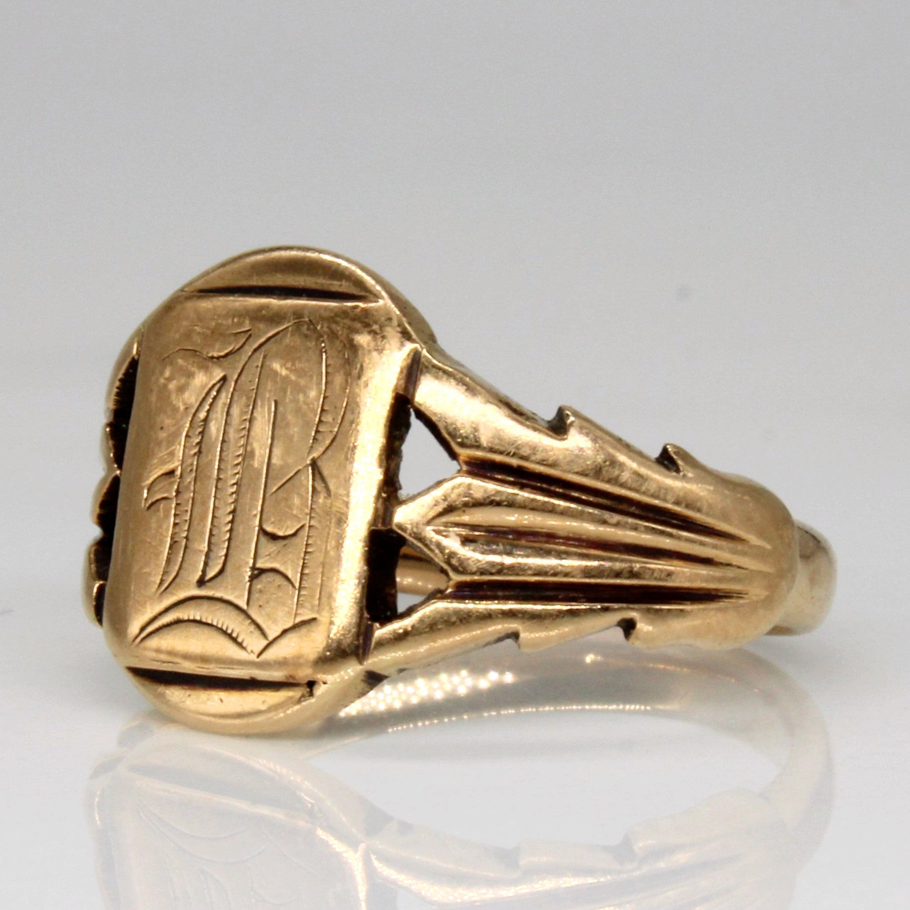 12k Yellow Gold 'L.B.' Initial Ring | SZ 6.25 |