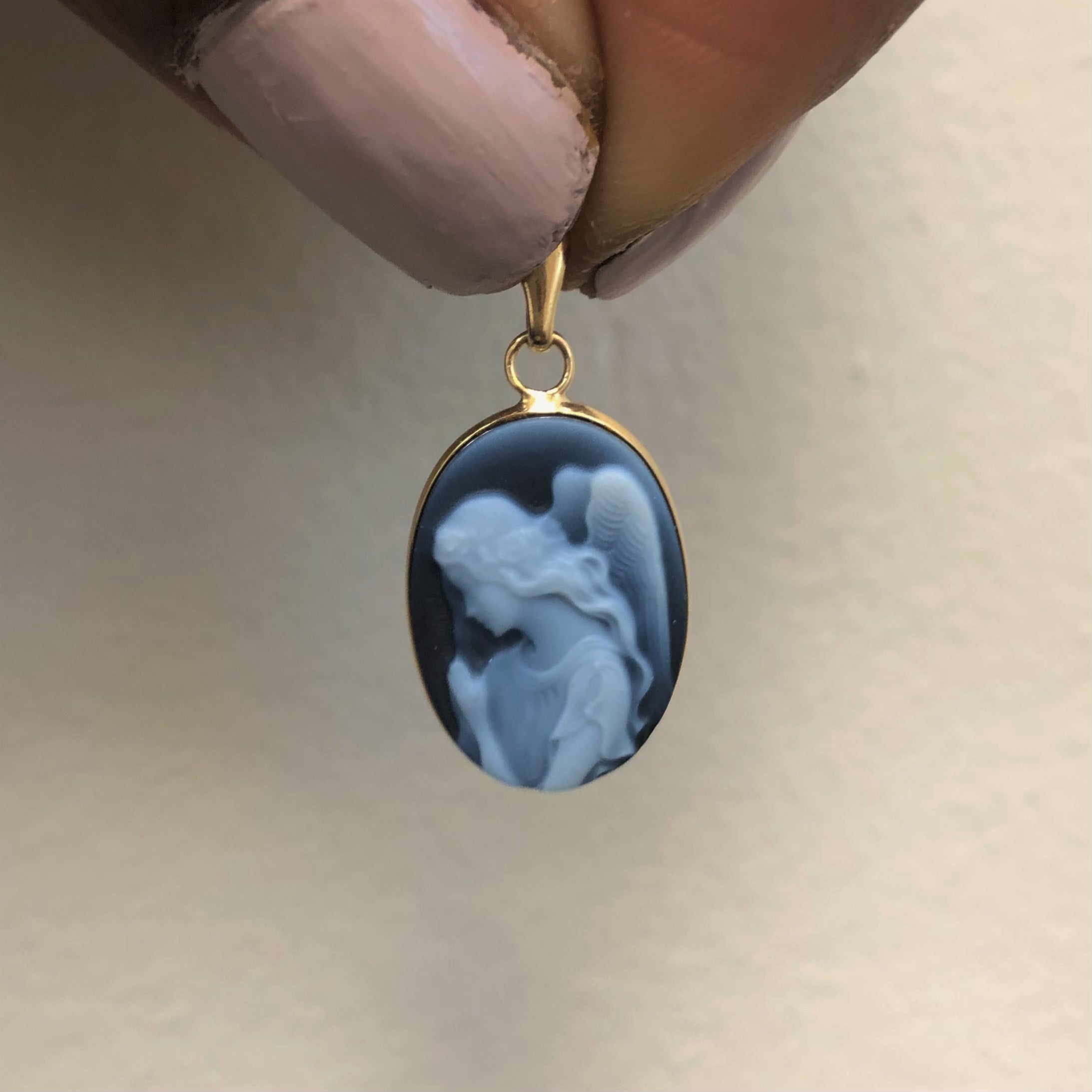 Onyx Angel Cameo Pendant | 7.00ct |