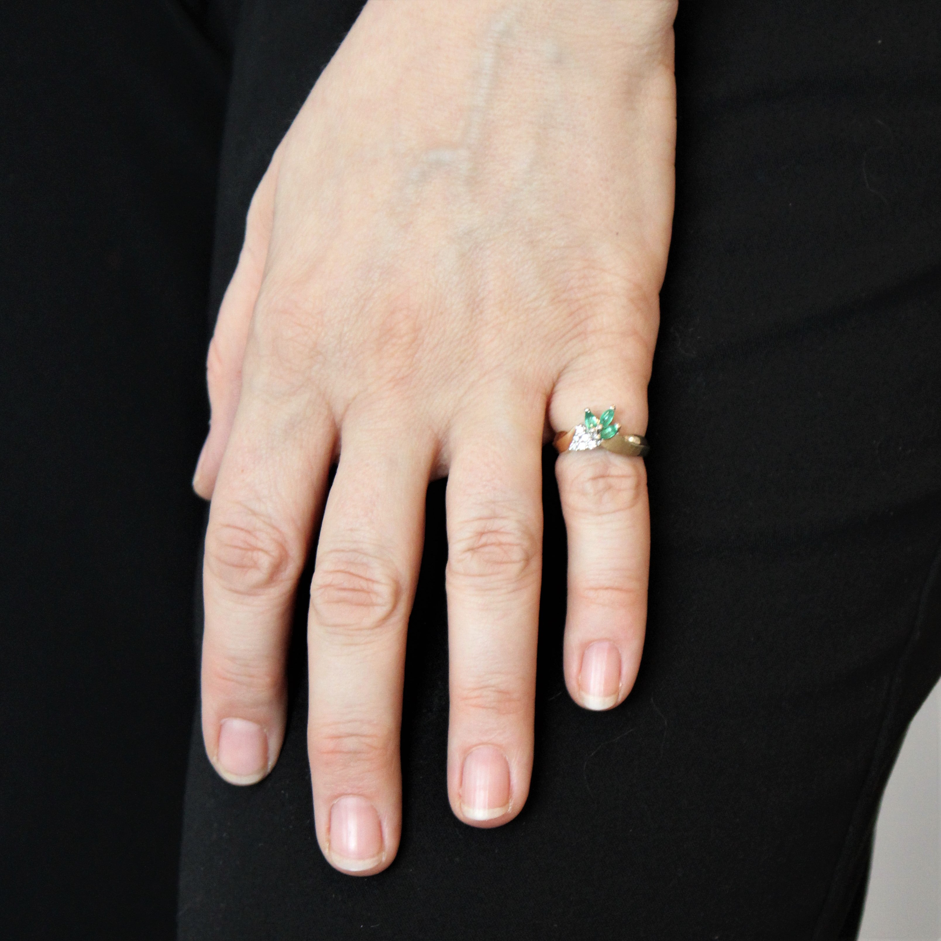 Emerald & Diamond Grape Vine Ring | 0.21ctw, 0.06ctw | SZ 4.5 |
