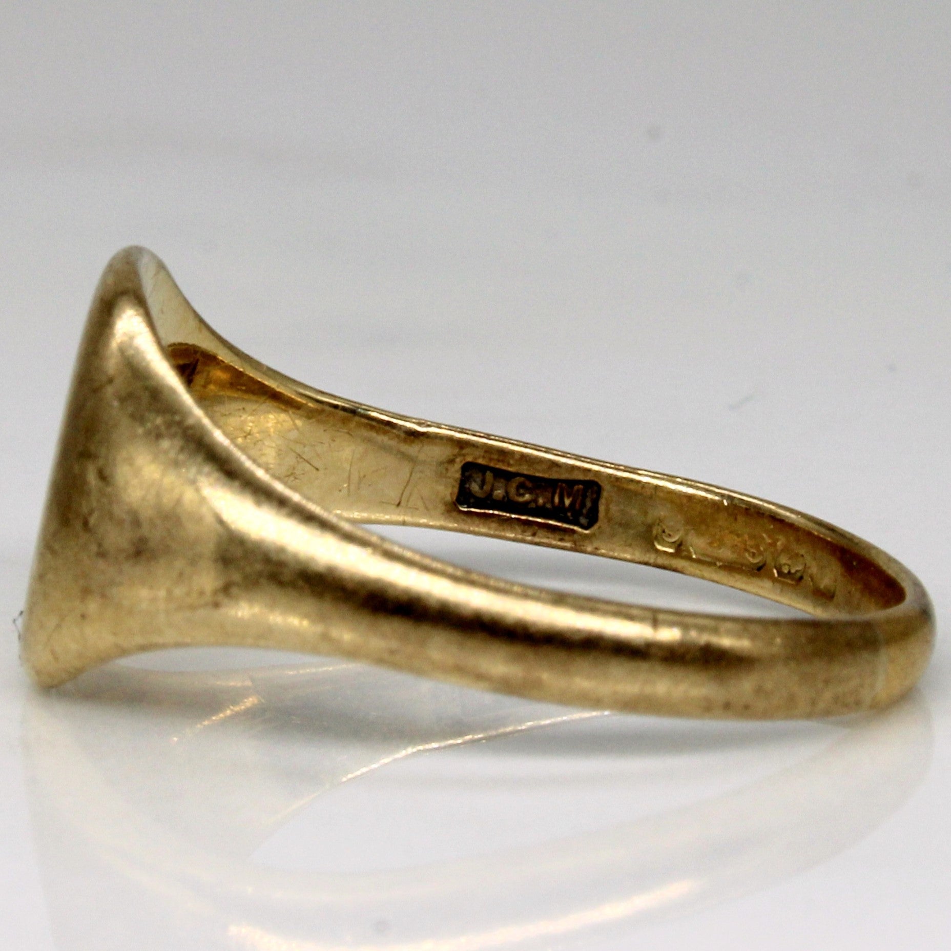Vintage 9k Yellow Gold Signet Ring | SZ 7.25 |
