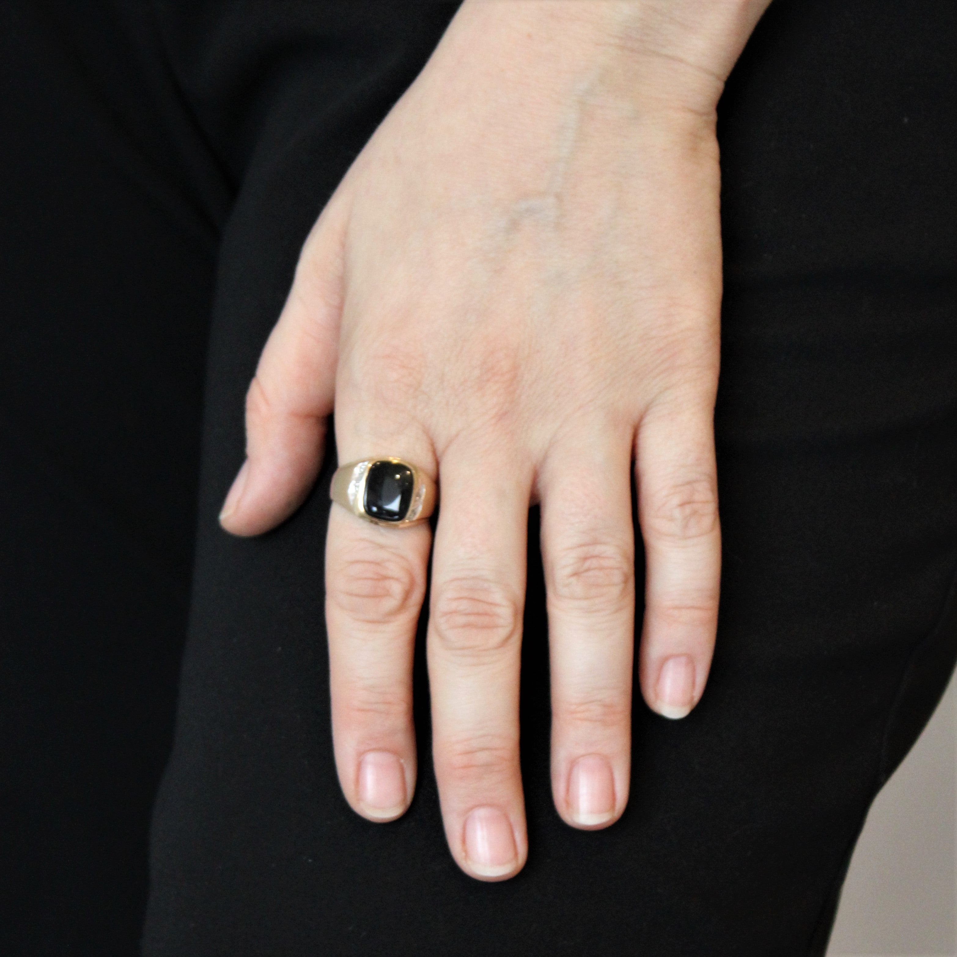 Onyx & Diamond Ring | 1.75ct, 0.04ctw | SZ 8.75 |