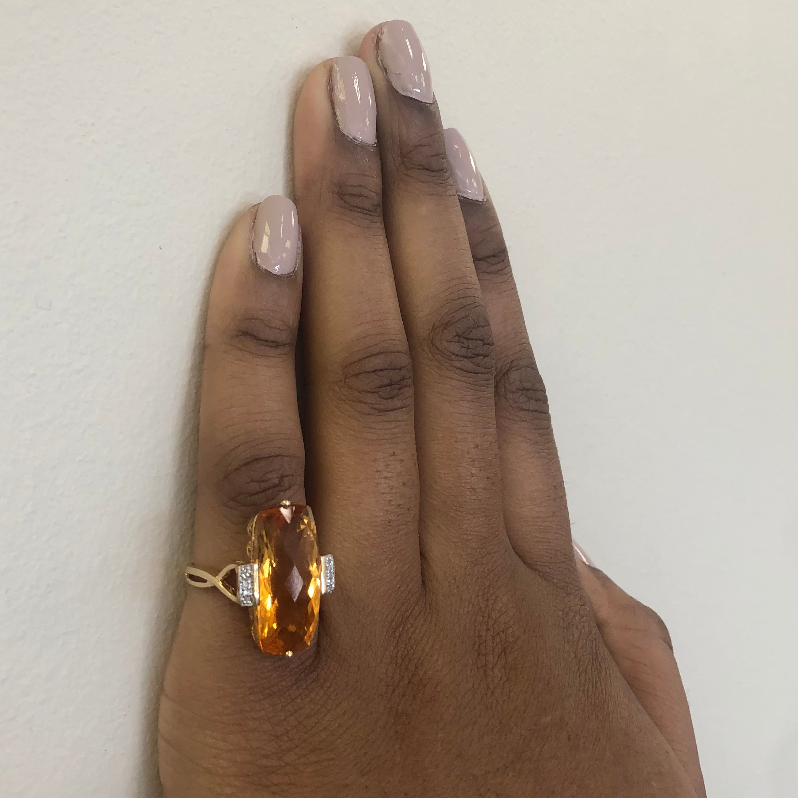 Heart Gallery Citrine & Diamond Cocktail Ring | 14.00ct, 0.02ctw | SZ 7 |