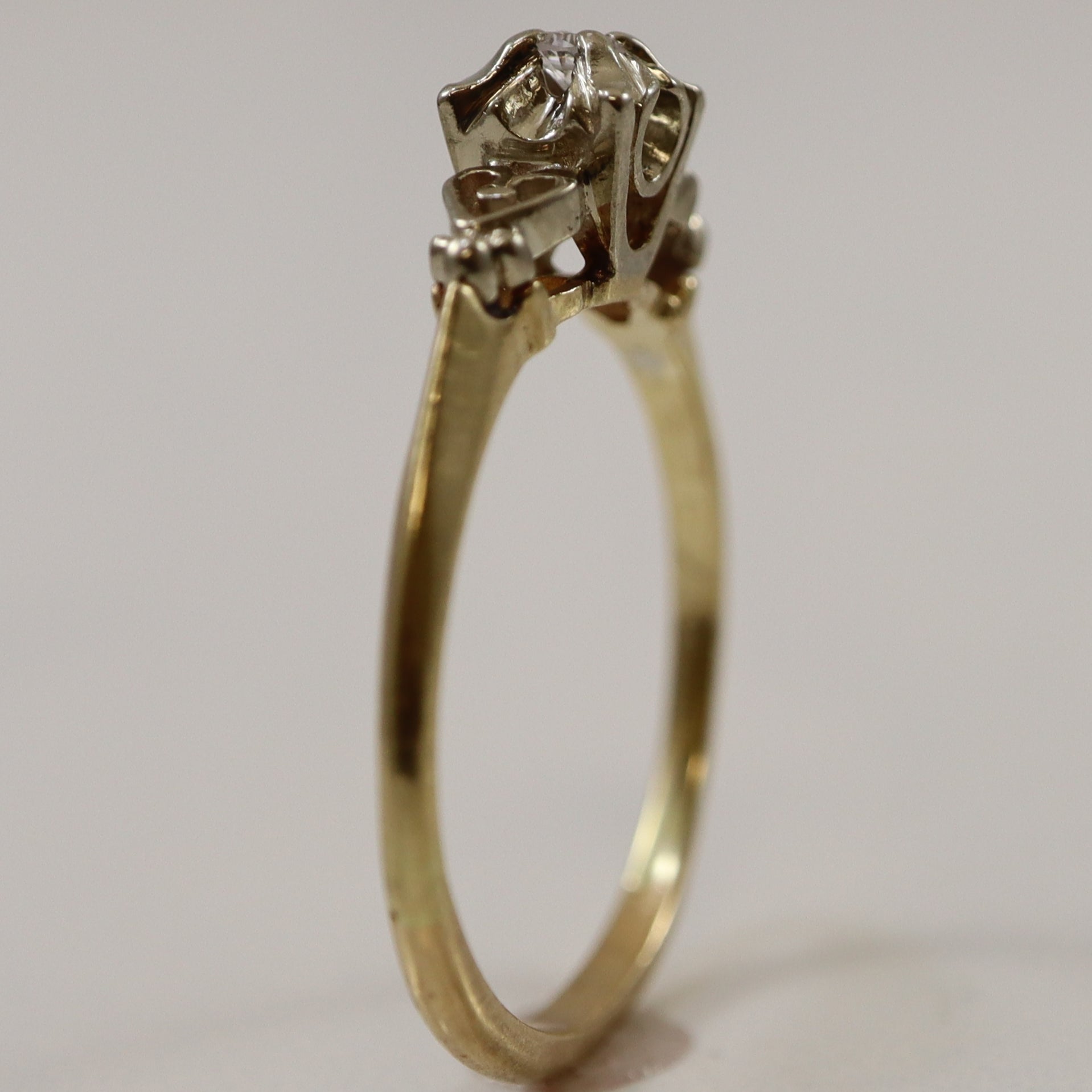 Bague solitaire rétro en diamant | 0,05 ct | Taille 7,5 |