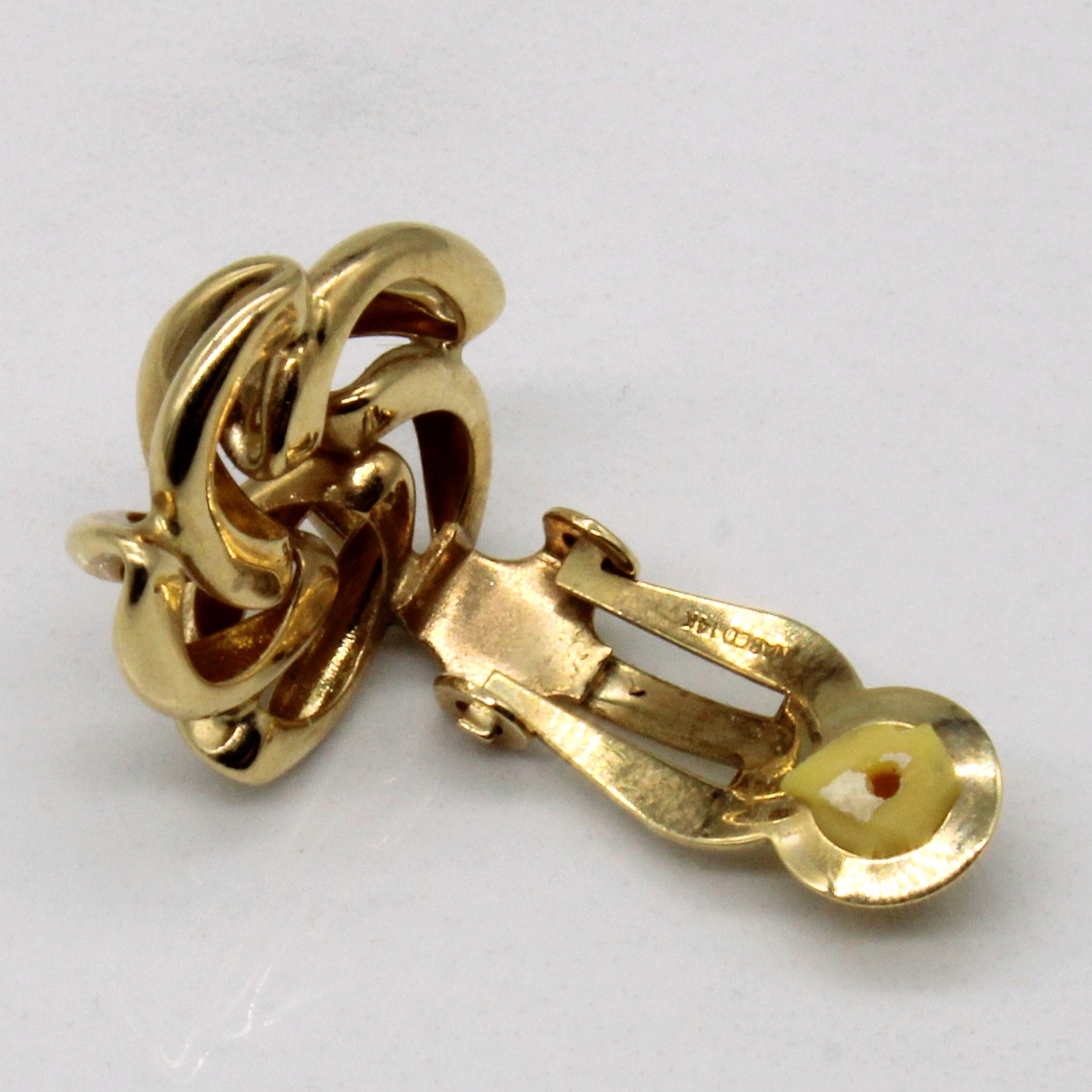 Boucles d'oreilles à clip en or jaune 14 carats avec nœud