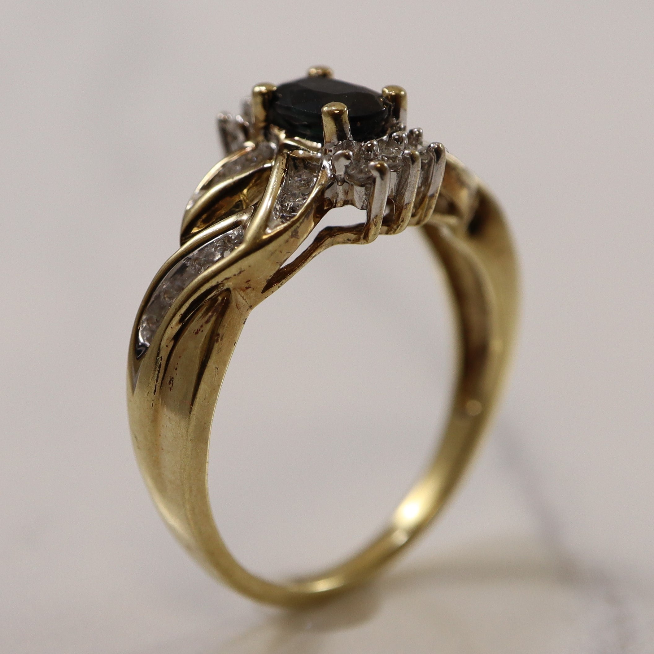 Sapphire & Diamond Crossover Ring | 0.60ct, 0.12ctw | SZ 7.25 |