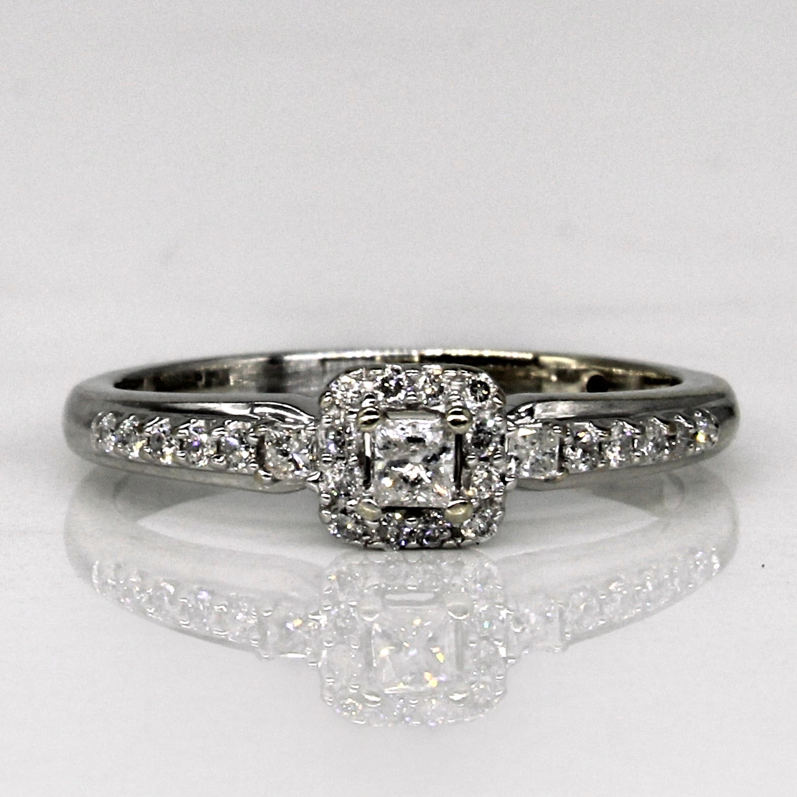 Princess Cut Diamond Halo Engagement Ring | 0.22ctw | SZ 6.5 |