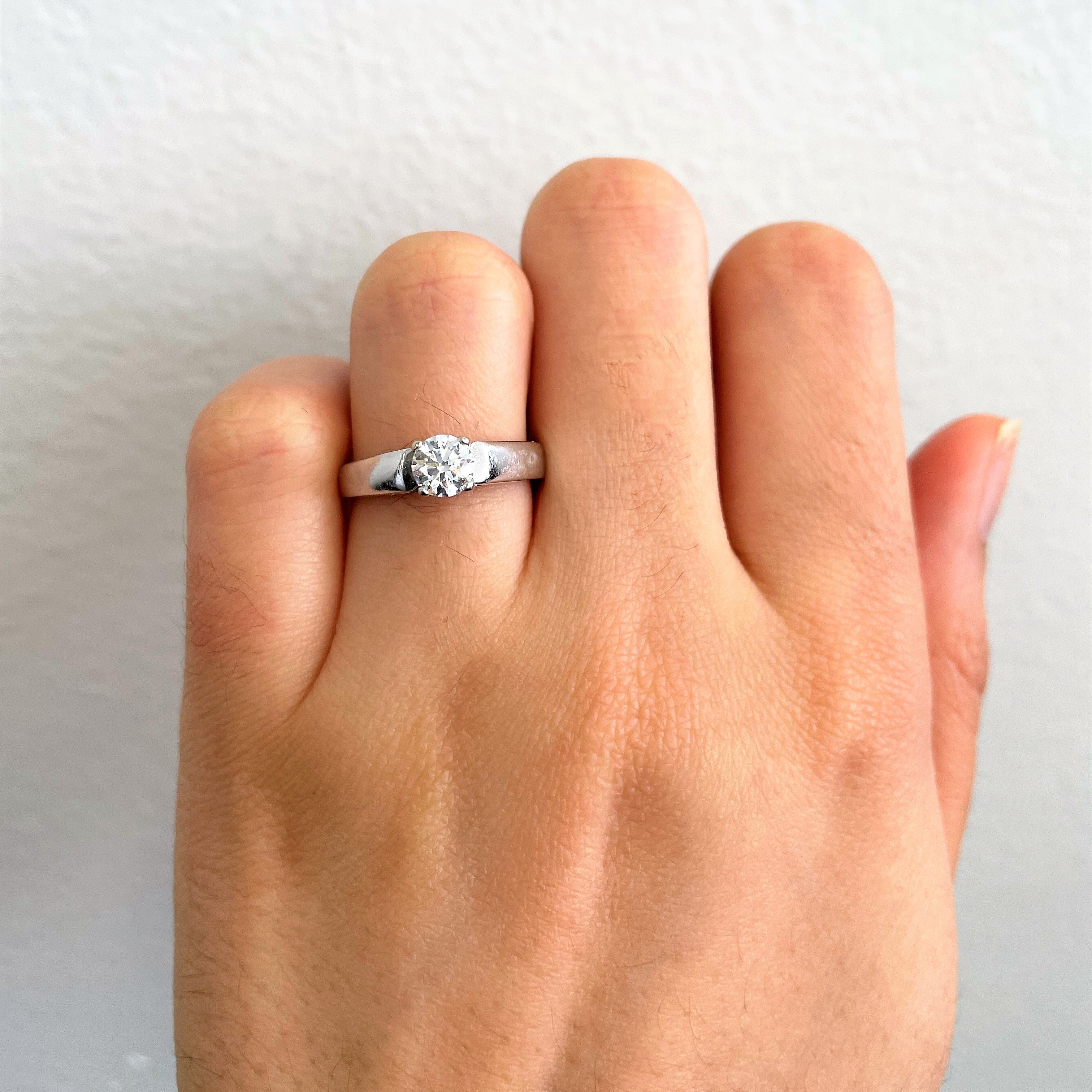 Tapered Solitaire Diamond Engagement Ring | 0.45ct | SZ 5.5 |