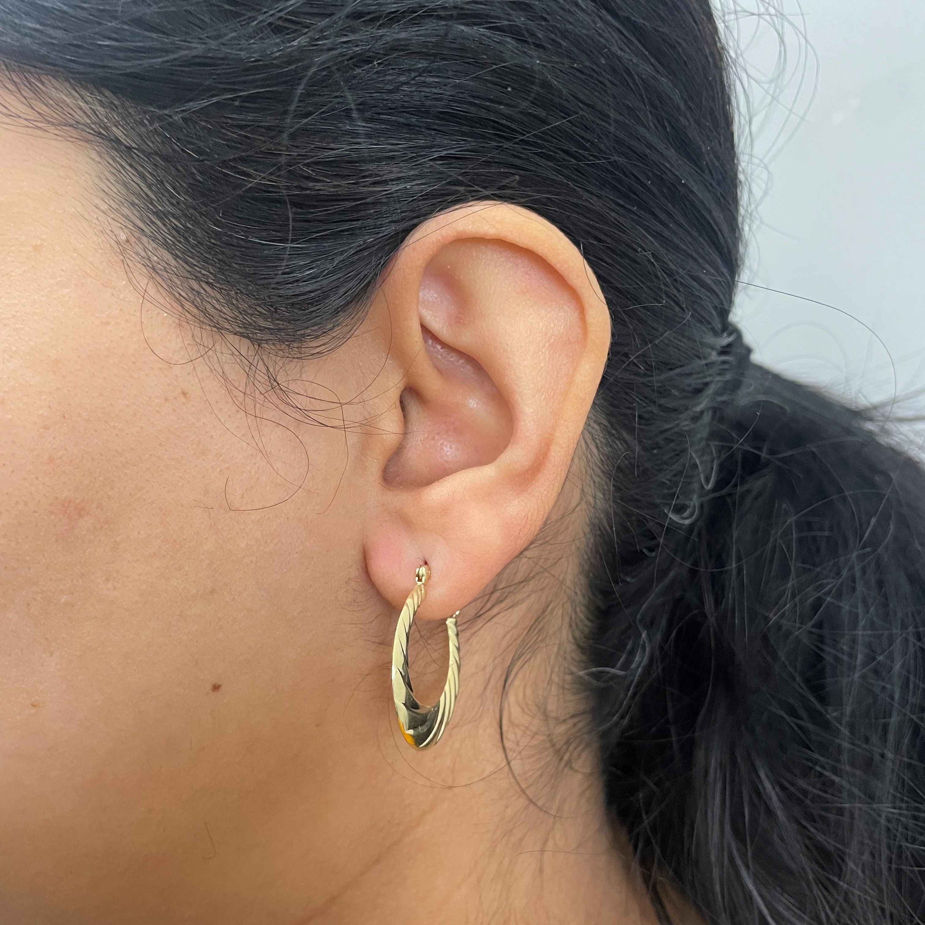 Textured Gold Hoop Earrings |