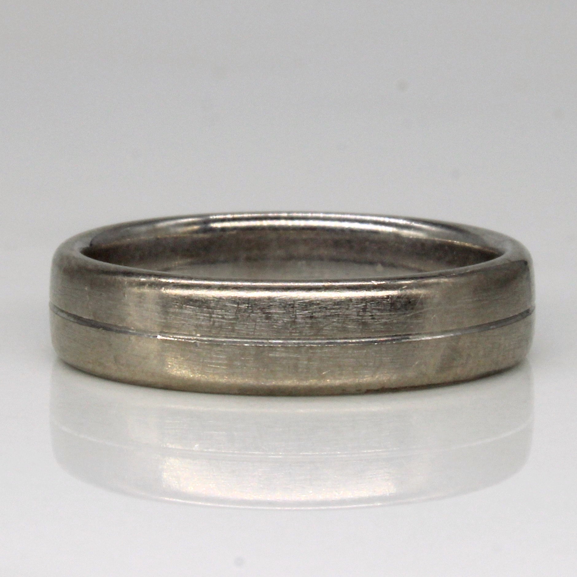 18k White Gold Wedding Band | SZ 6 |