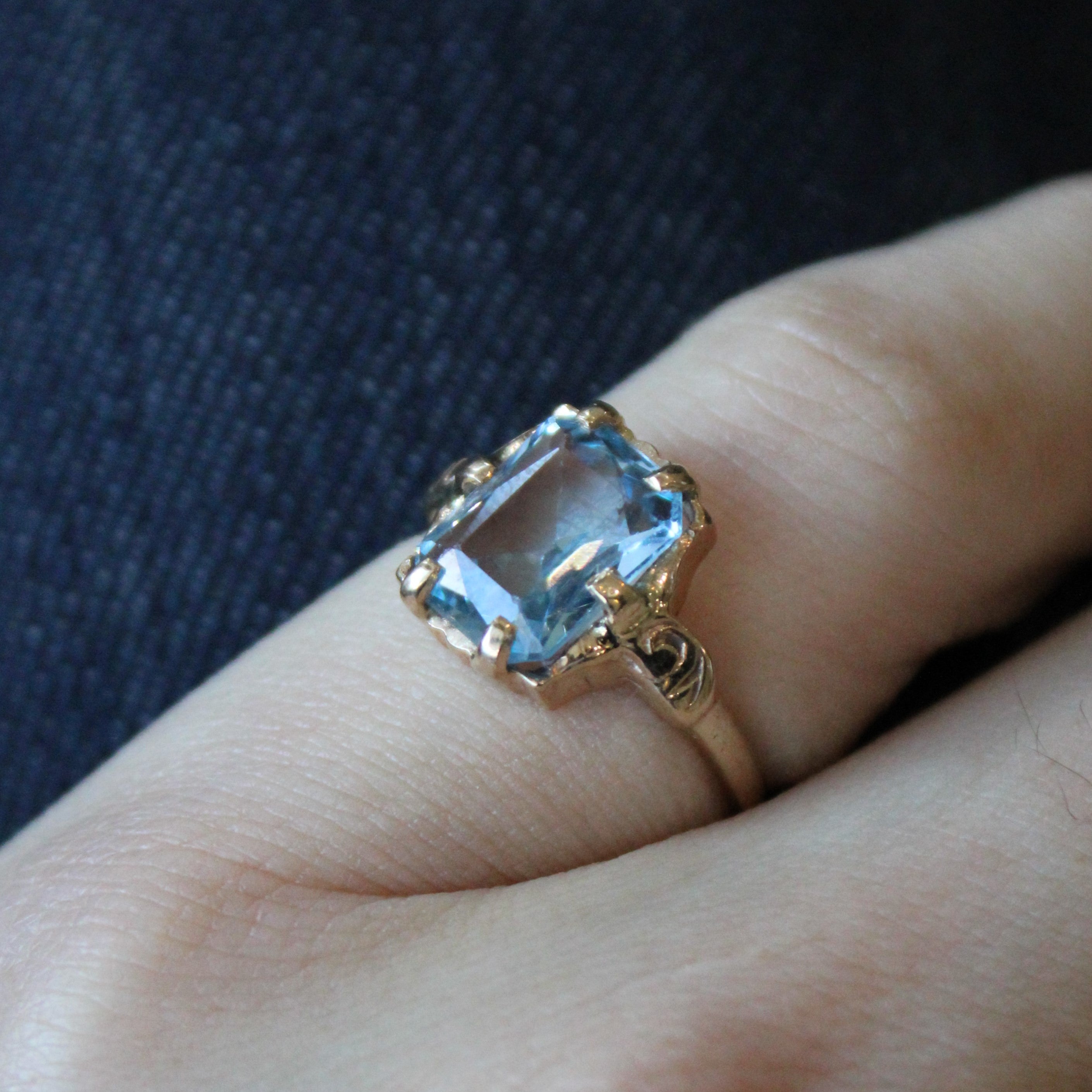 Synthetic Blue Spinel Cocktail Ring | 3.15ct | SZ 5.5 |