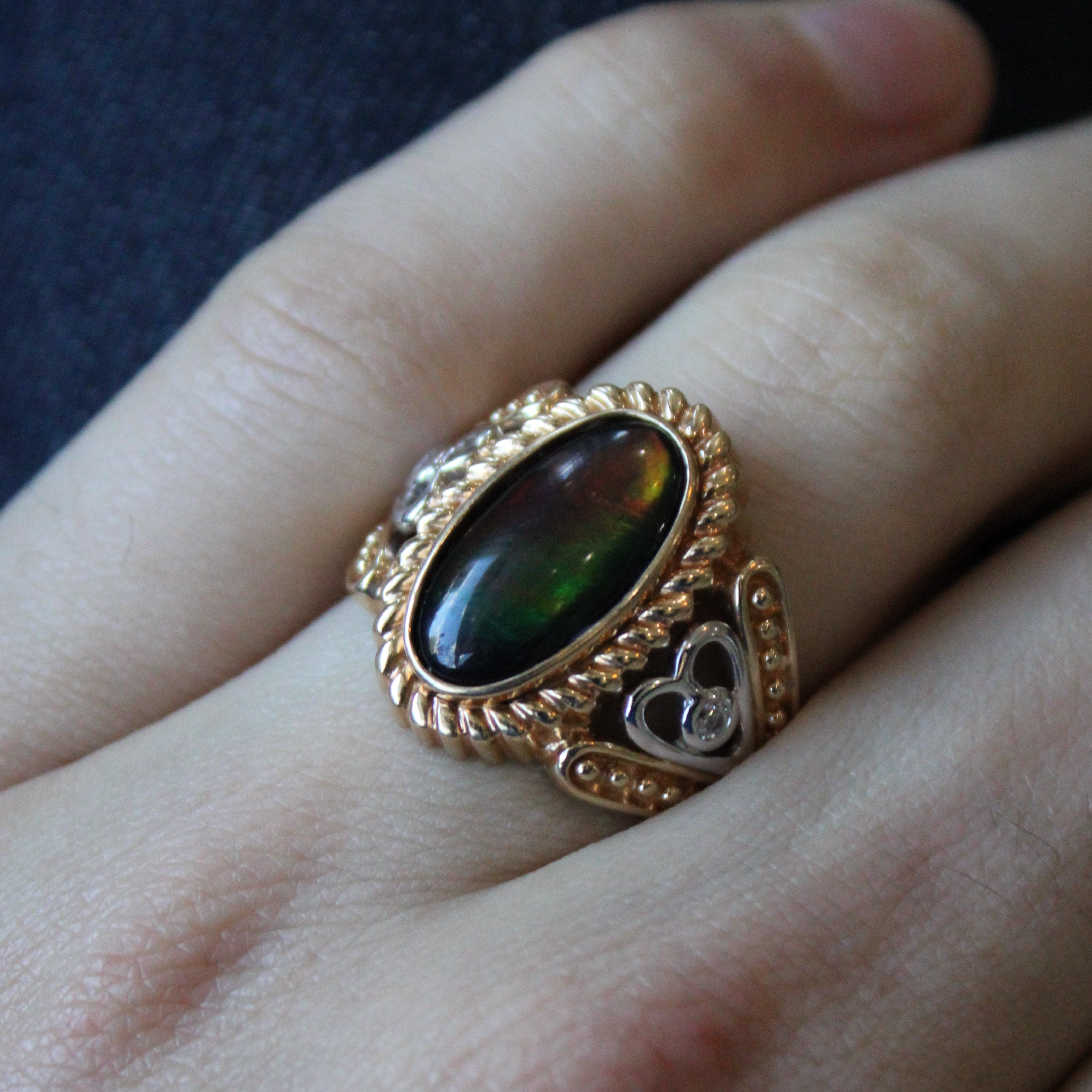 Ammolite & Diamond Cocktail Ring | 2.90ct, 0.06ctw | SZ 8 |