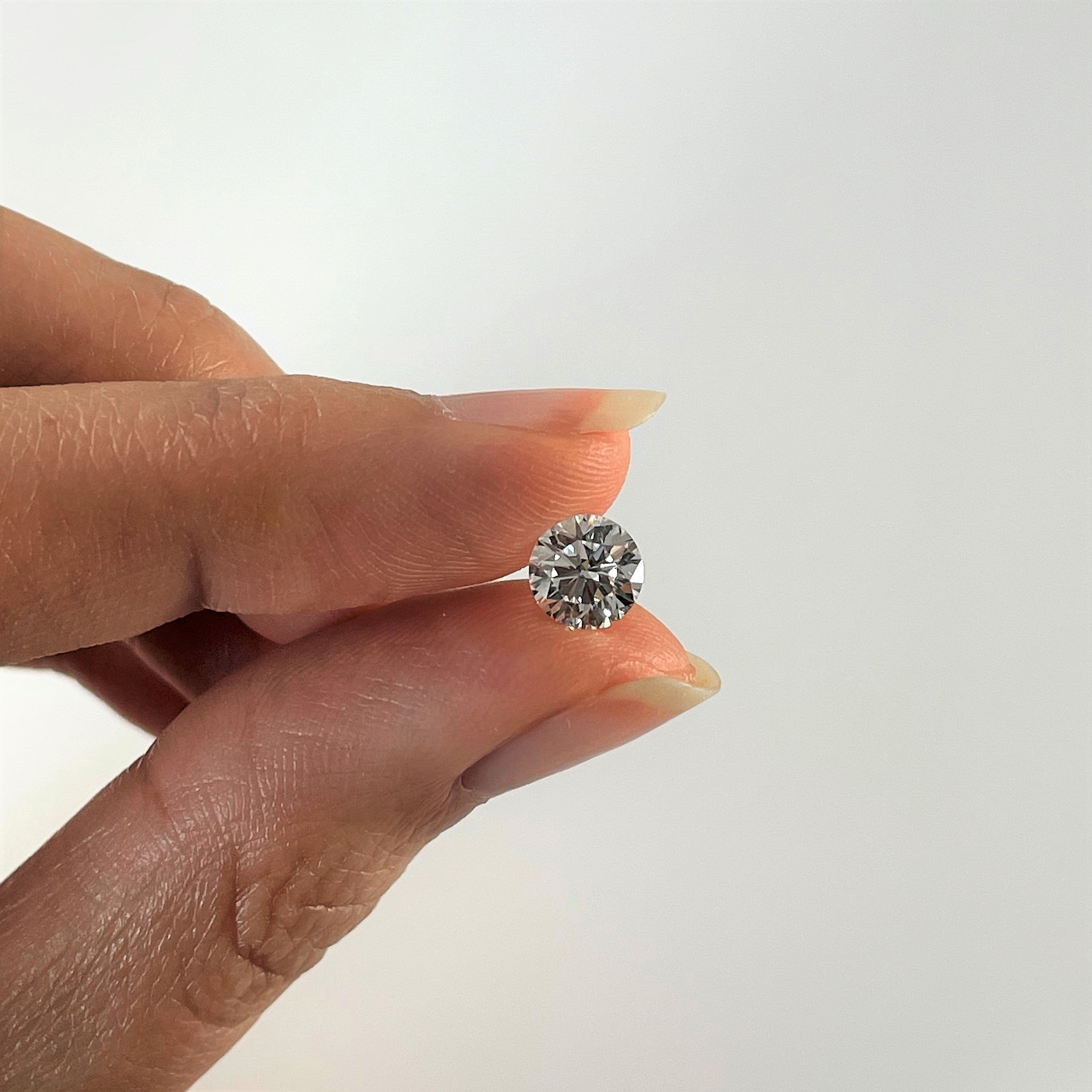 GIA-graded Round Brilliant Cut Natural Loose Diamond | GIA 1.01ct VS2 I |