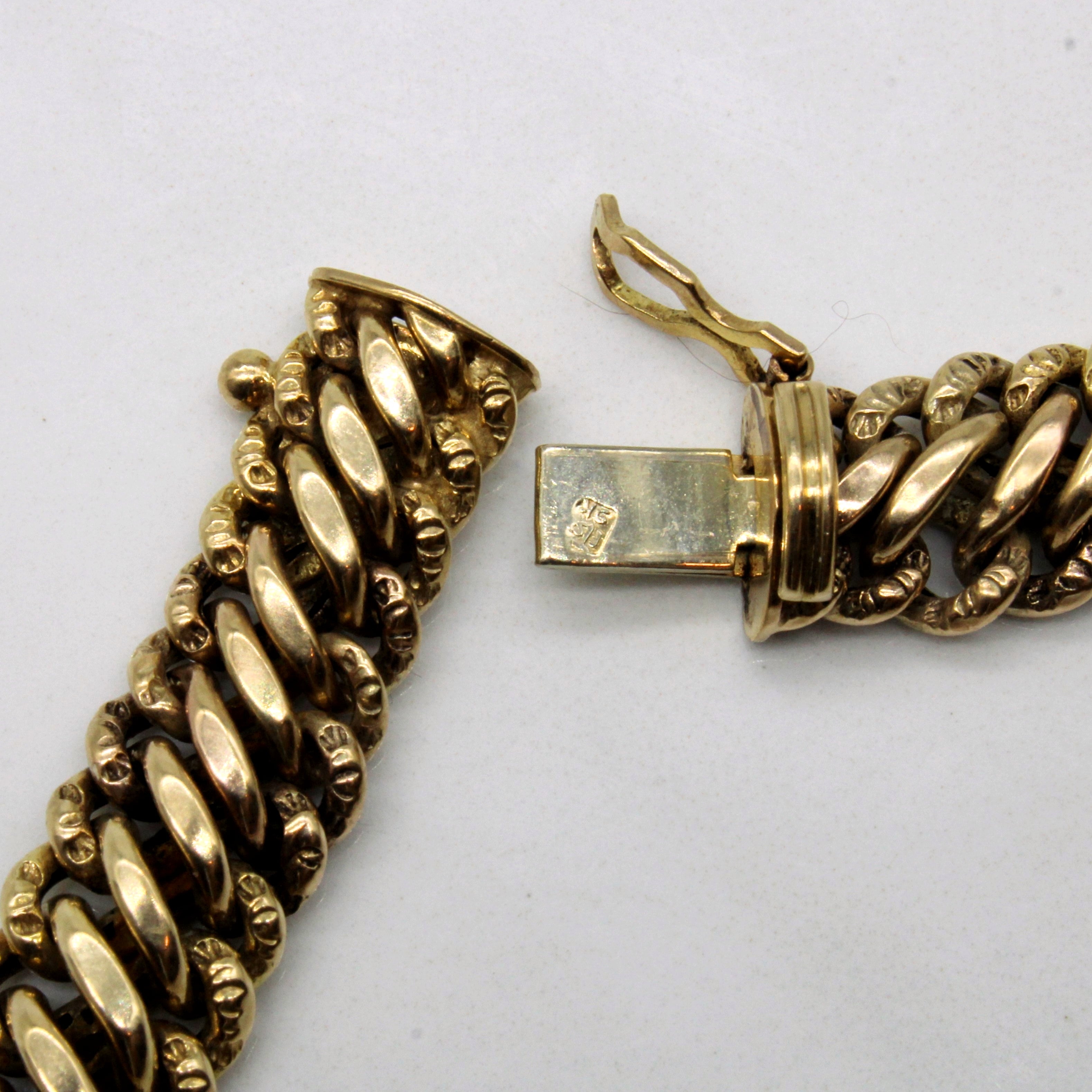 9k Yellow Gold Graduated Width Necklace | 15" |