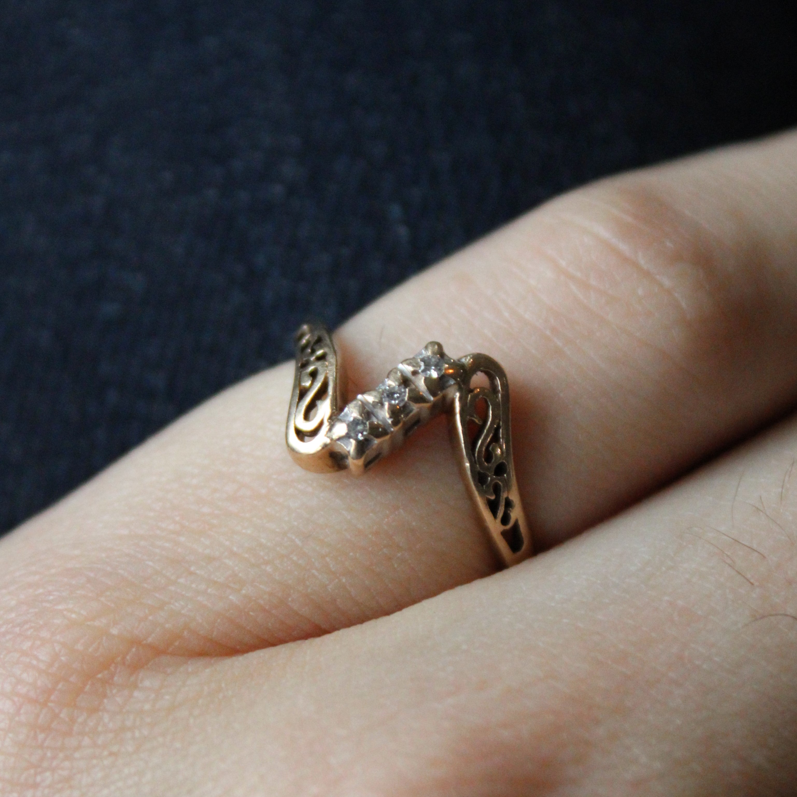 Unique Filigree Three Stone Diamond Ring | 0.02ctw | SZ 5.5 |