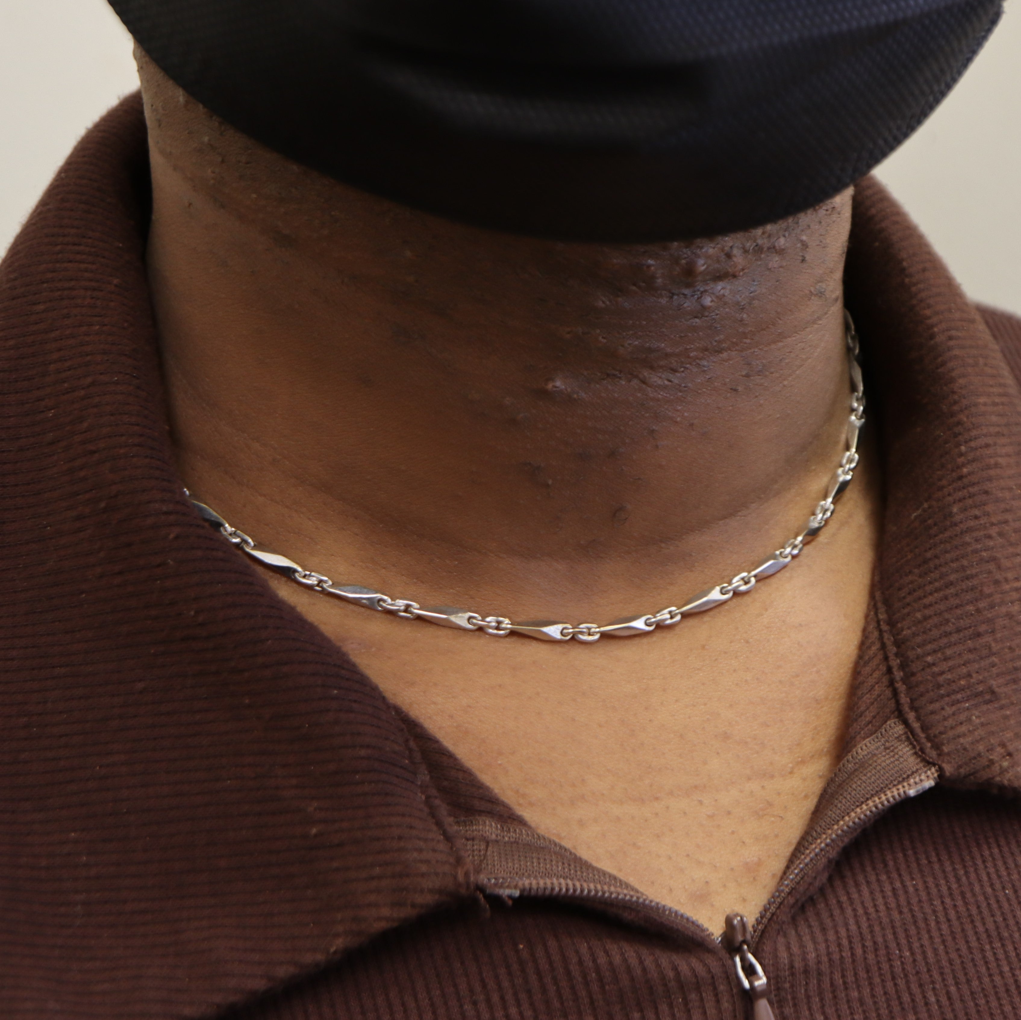Chaîne à maillons et barres en or blanc 18 carats | 16,25" |