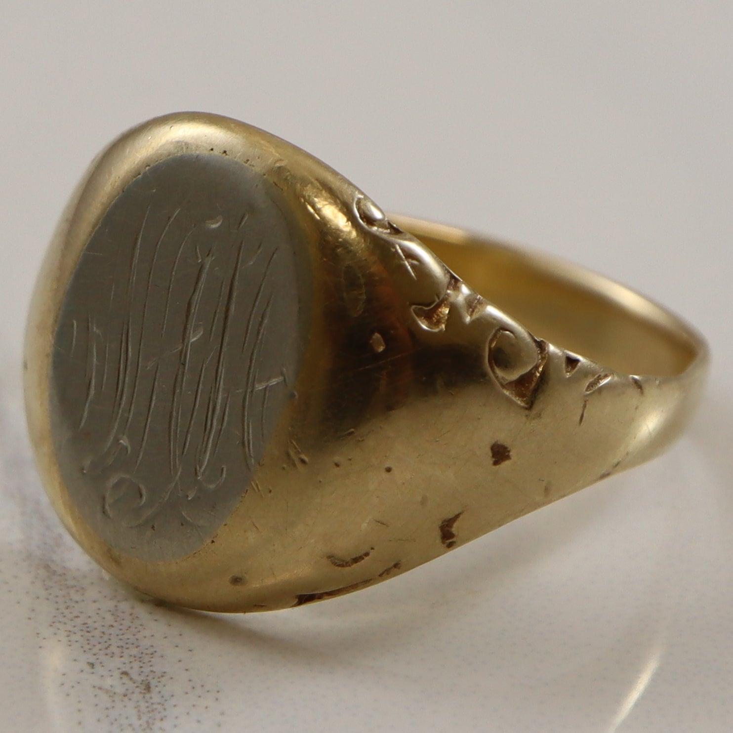 Engraved 'WAM' Signet Ring | SZ 9.75 |