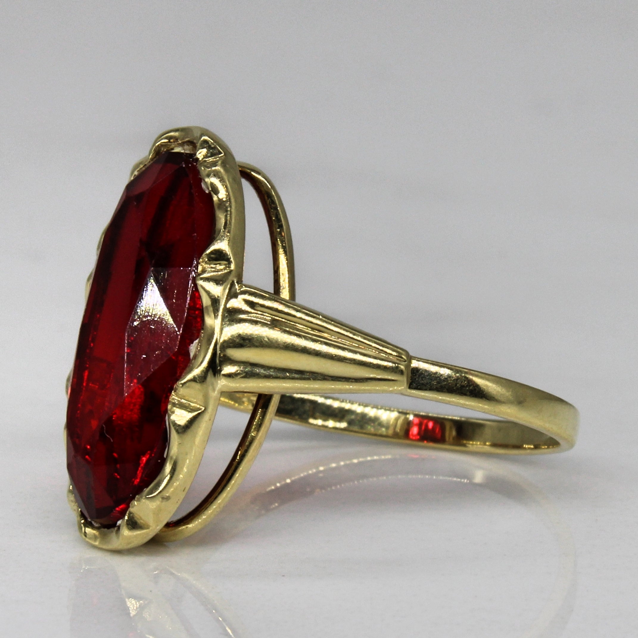 Mid Century Red Glass Cocktail Ring | 4.00ct | SZ 6.5 |
