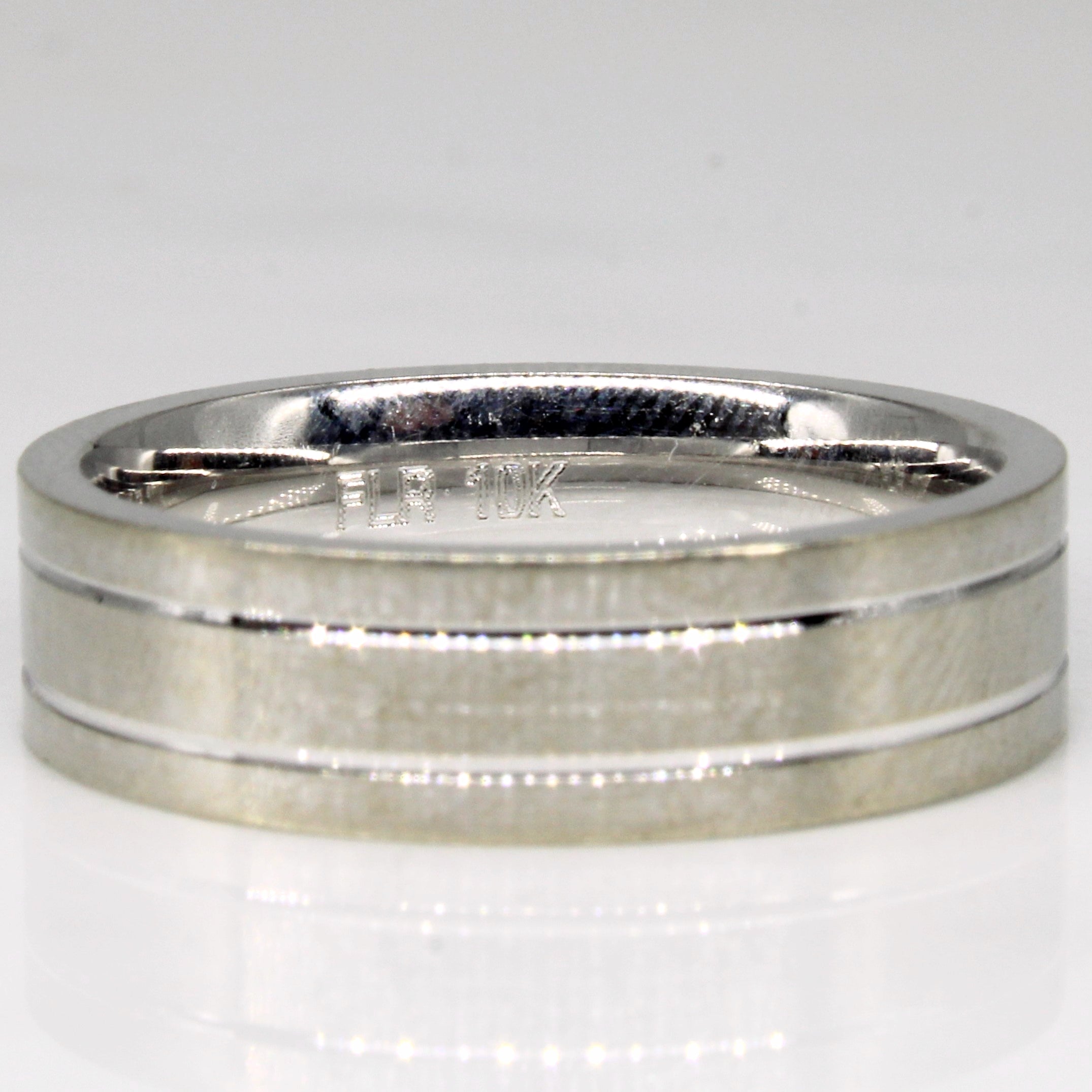 Flush Set Diamond Ring | 0.05ctw | SZ 10 |