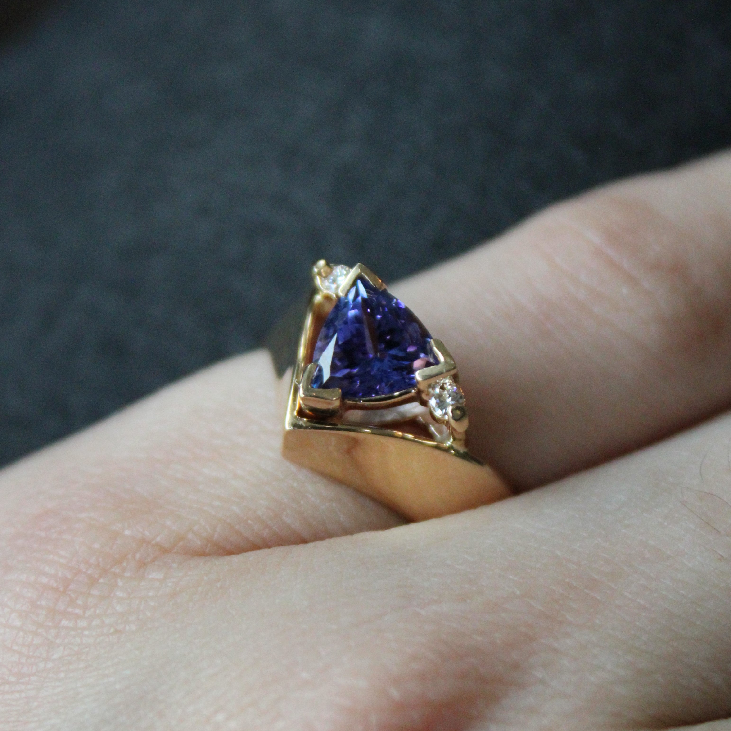 Bague en tanzanite éclatante et diamants | 1,15 ct, 0,05 ct au total | Taille 7 |