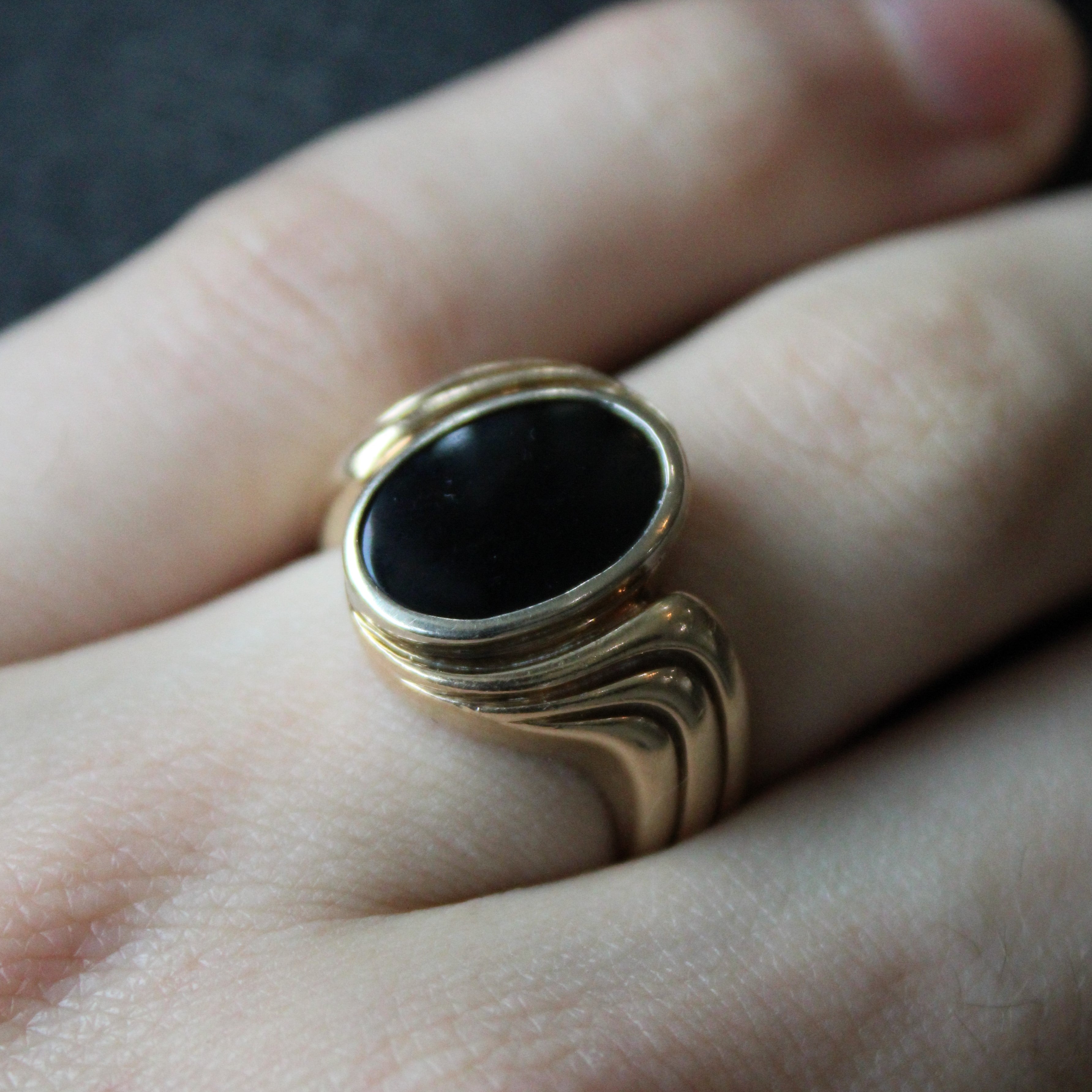 Bypass Onyx Cocktail Ring | 2.10ct | SZ 8.5 |