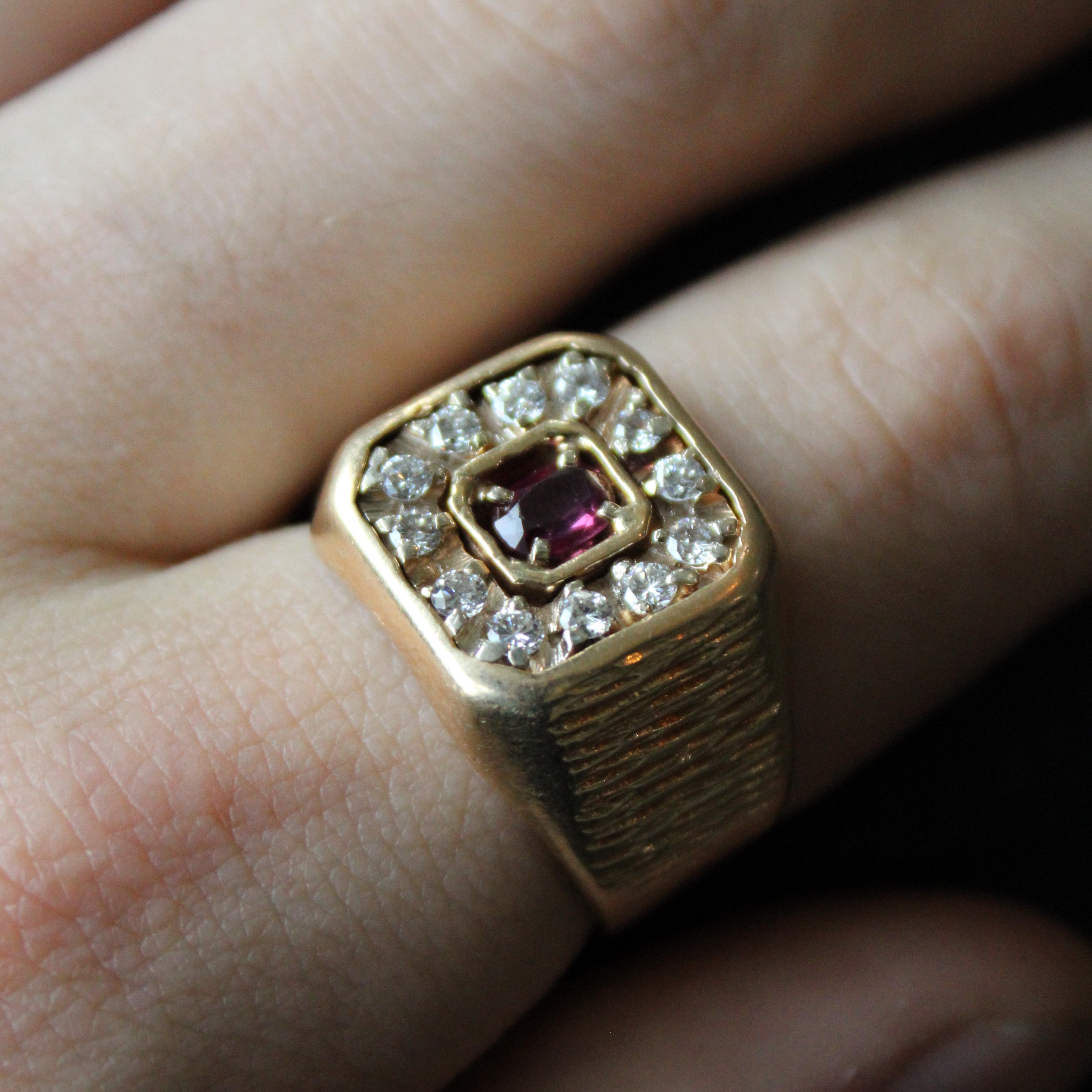 Diamond & Ruby Ring | 0.50ctw, 0.38ct | SZ 11 |