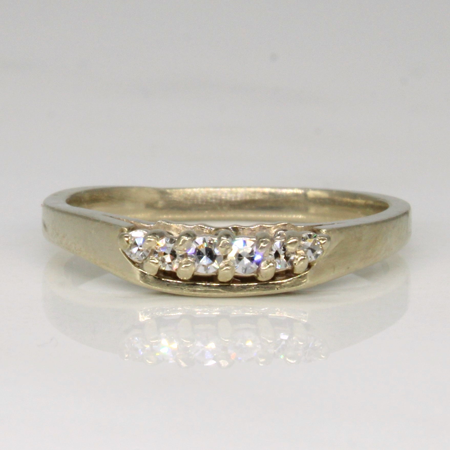 Six Stone Diamond Ring | 0.08ctw | SZ 6 |