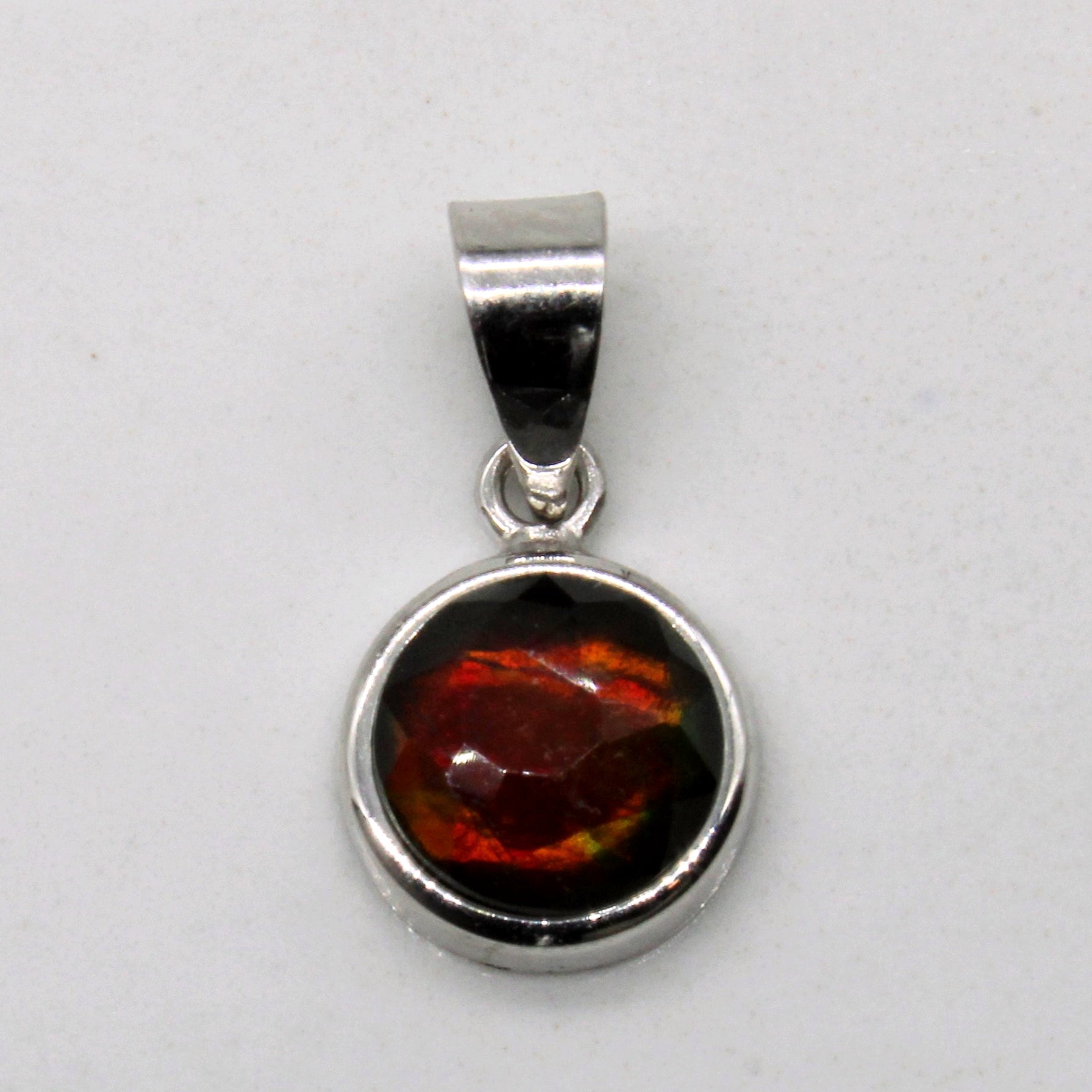 Ammolite Pendant | 0.11ct |