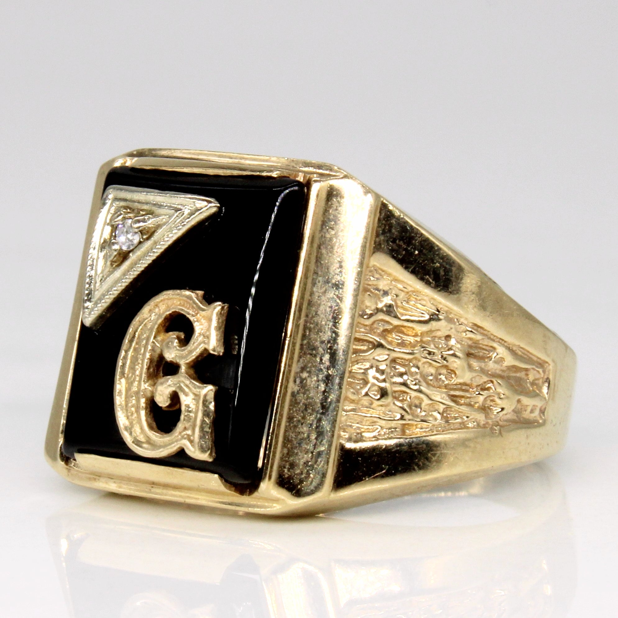 Black Onyx & Diamond Initial 'G' Ring | 2.00ct, 0.01ct | SZ 7.25 |