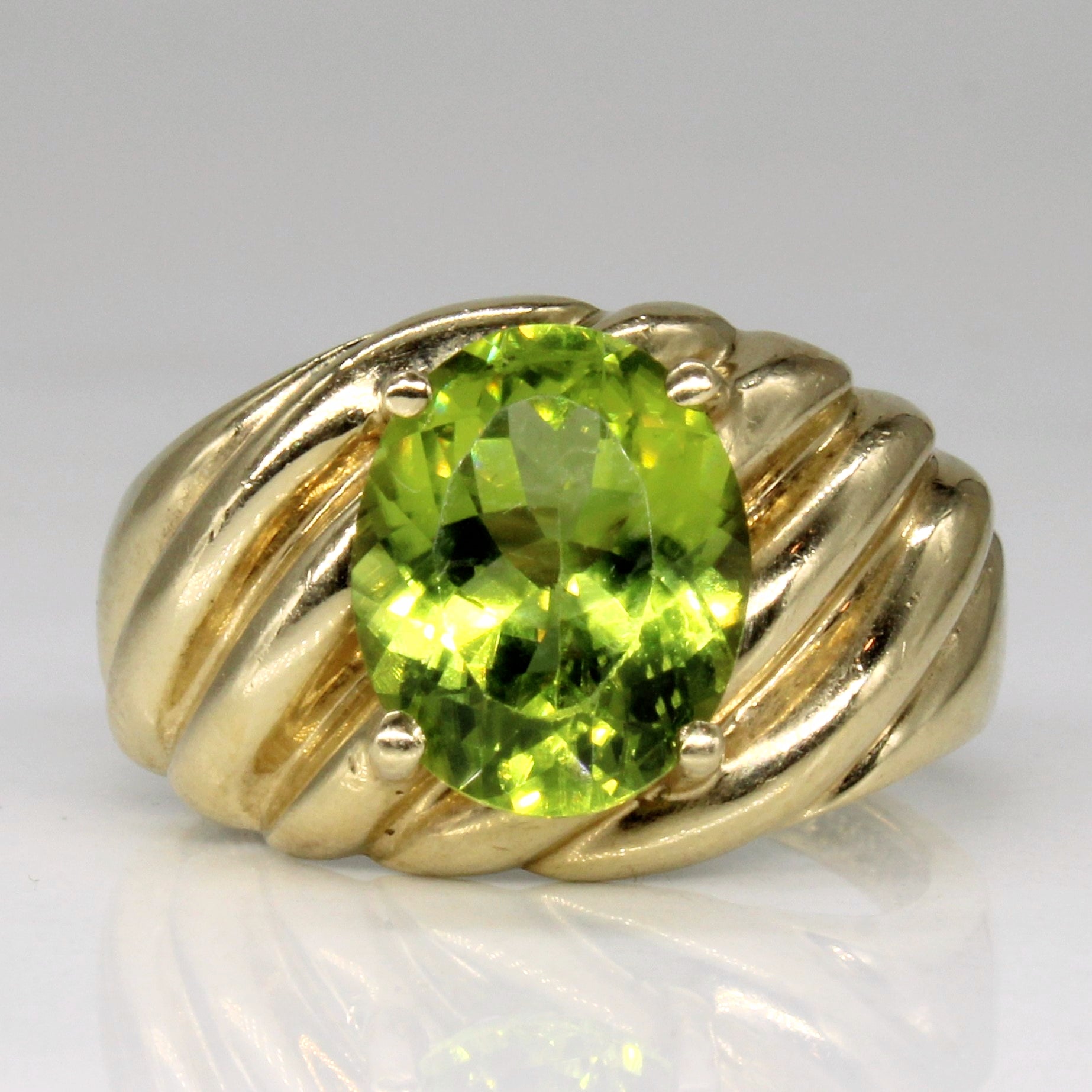 Peridot Cocktail Ring | 2.60ct | SZ 6 |