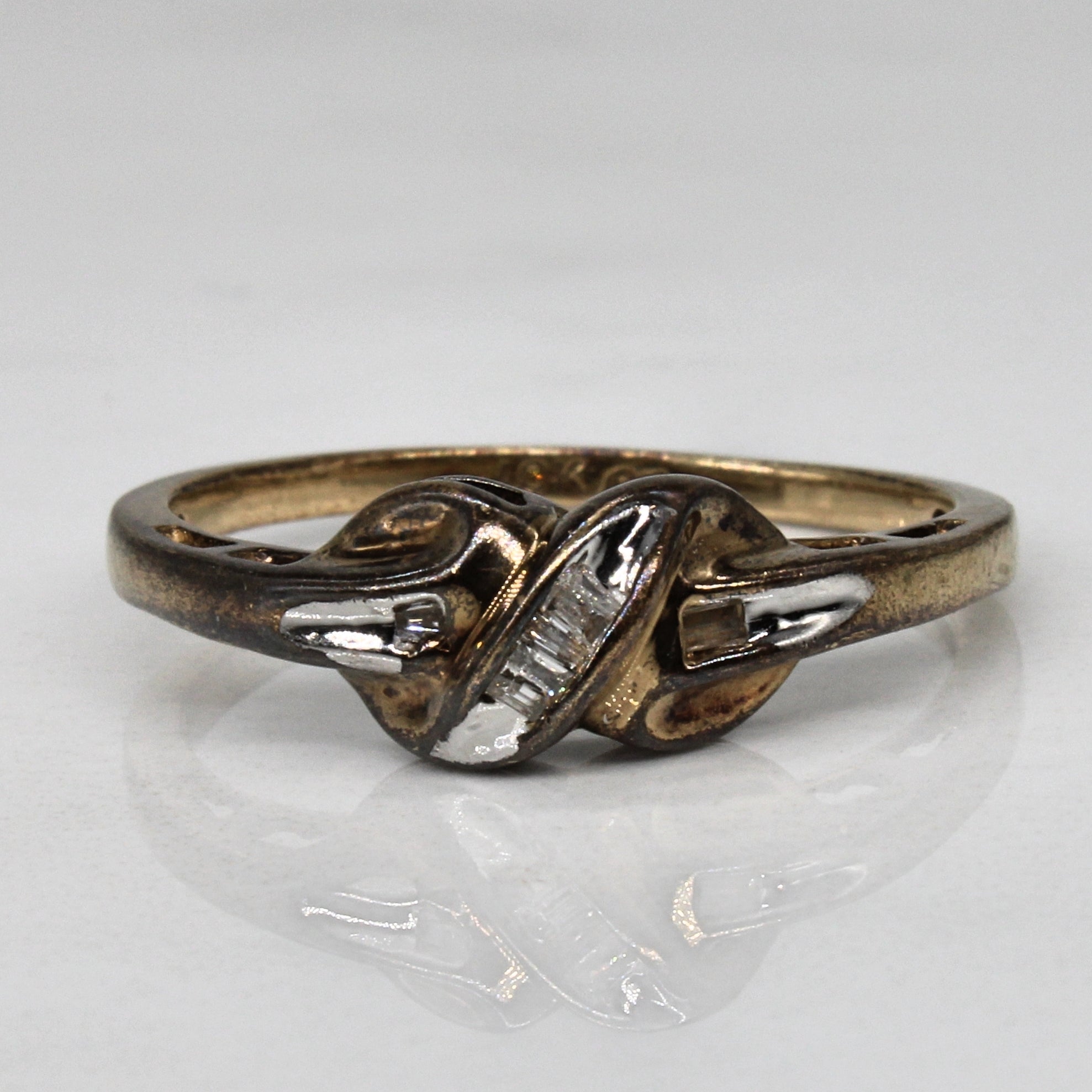 Diamond Love Knot Ring | 0.04ctw | SZ 7.25 |