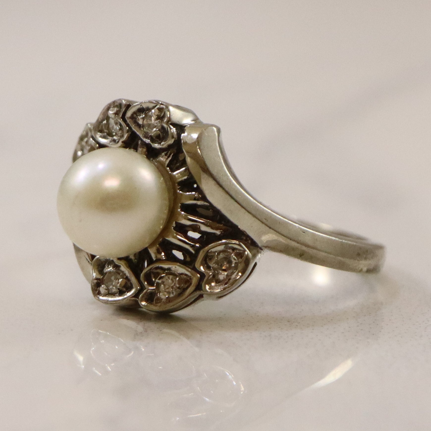 Pearl & Diamond Heart Design Bypass Ring | 1.70ct, 0.06ctw | SZ 6 |