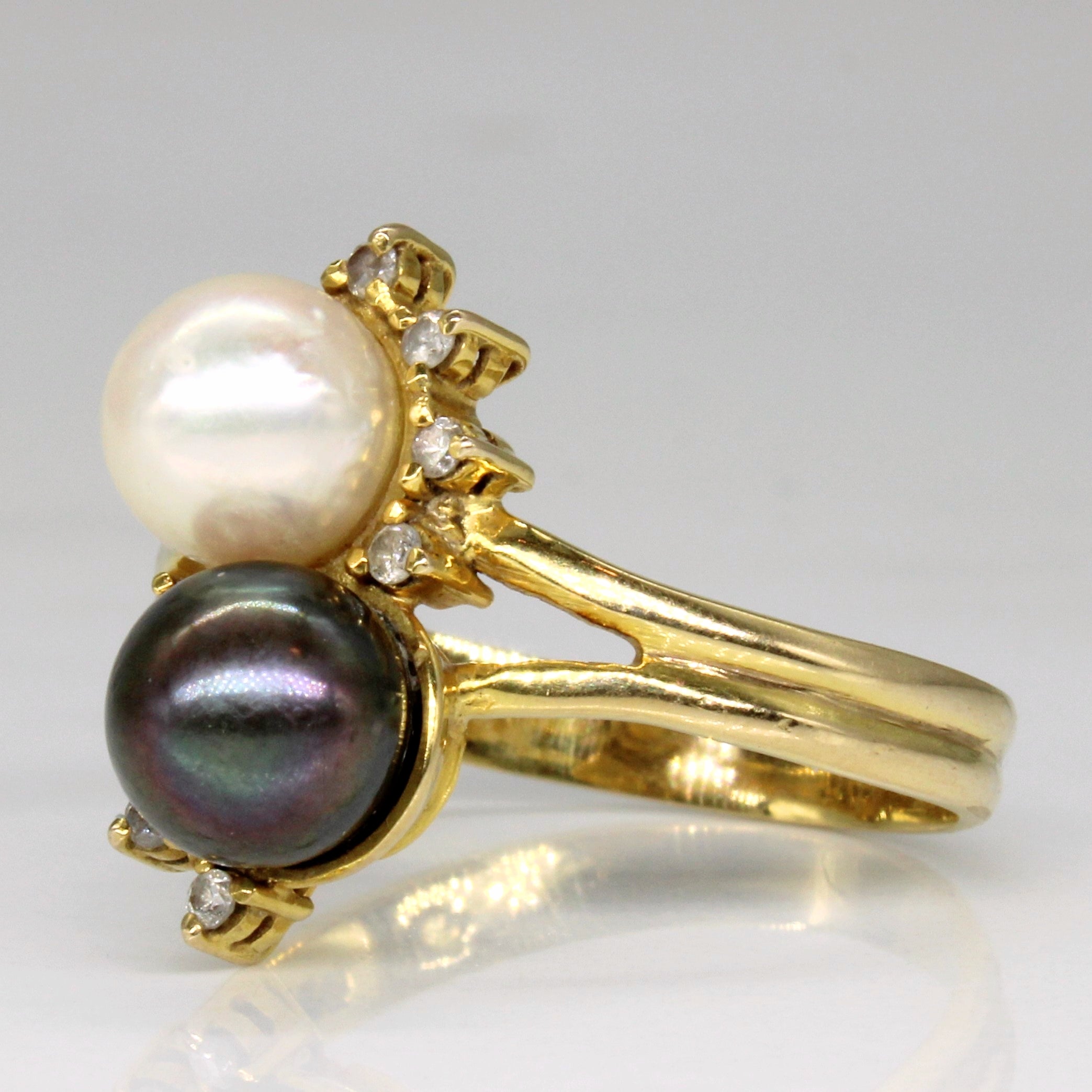 Two Tone Pearl & Diamond Ring | 0.08ctw | SZ 10.5 |