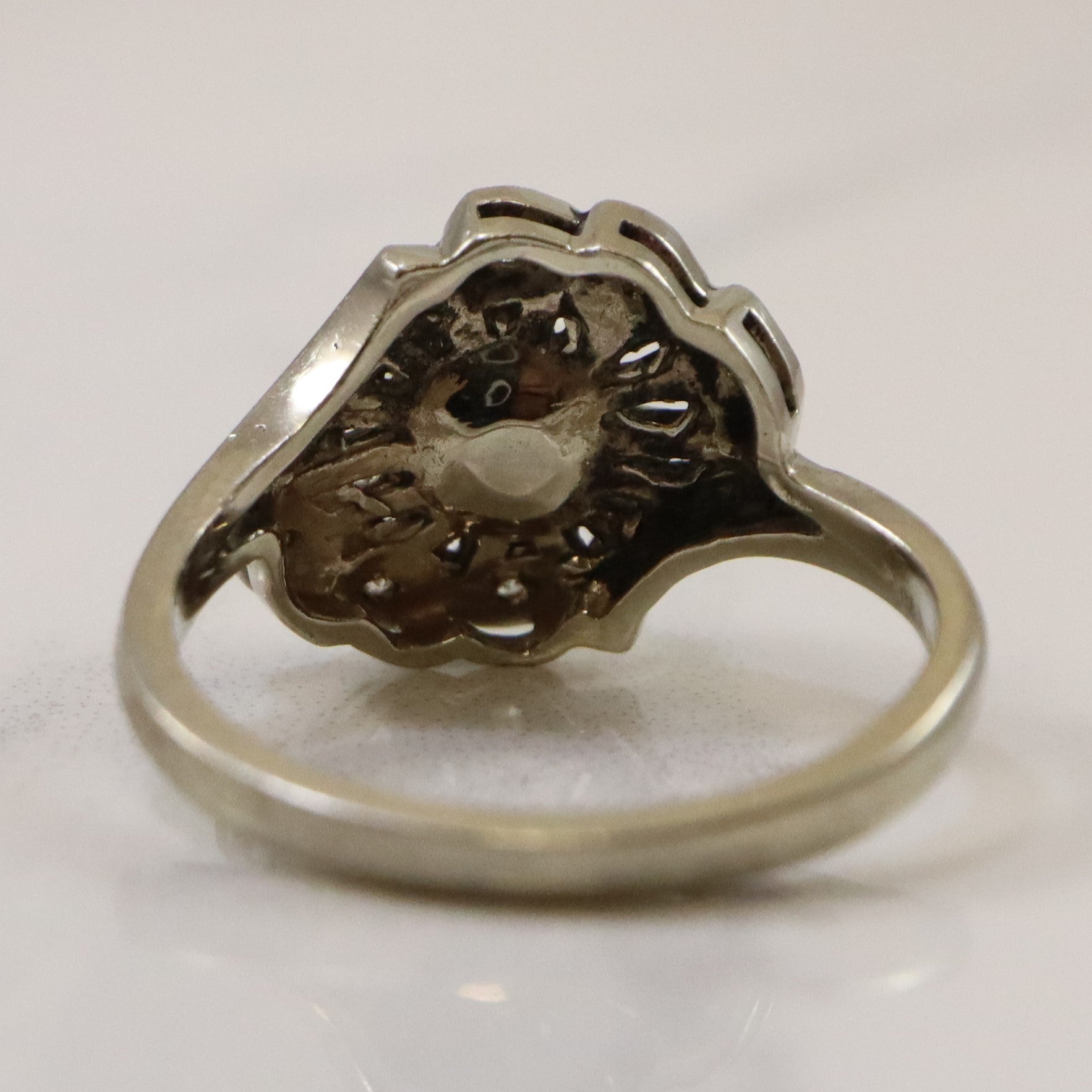Pearl & Diamond Heart Design Bypass Ring | 1.70ct, 0.06ctw | SZ 6 |