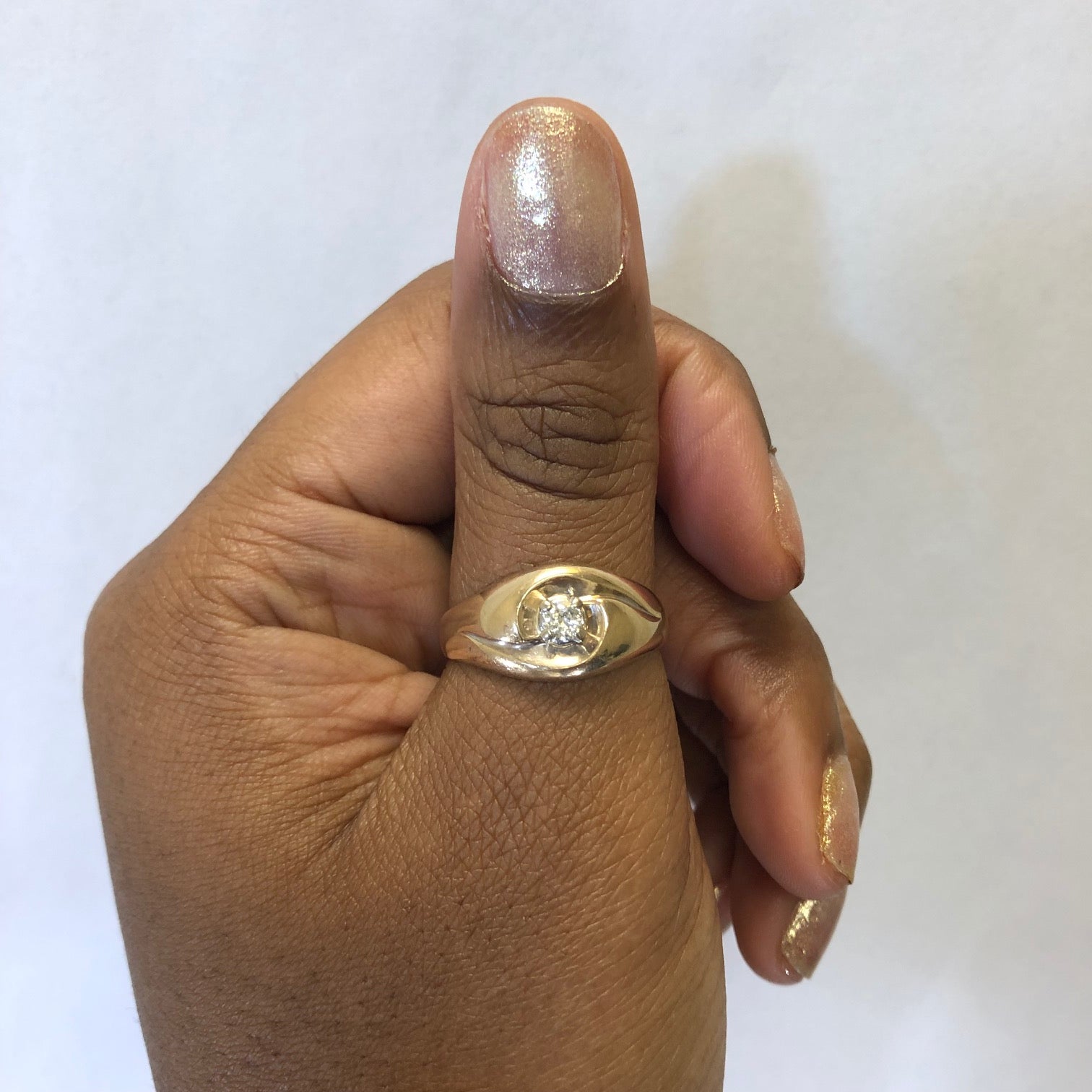 Solitaire Diamond Swirl Ring | 0.18ct | SZ 12 |