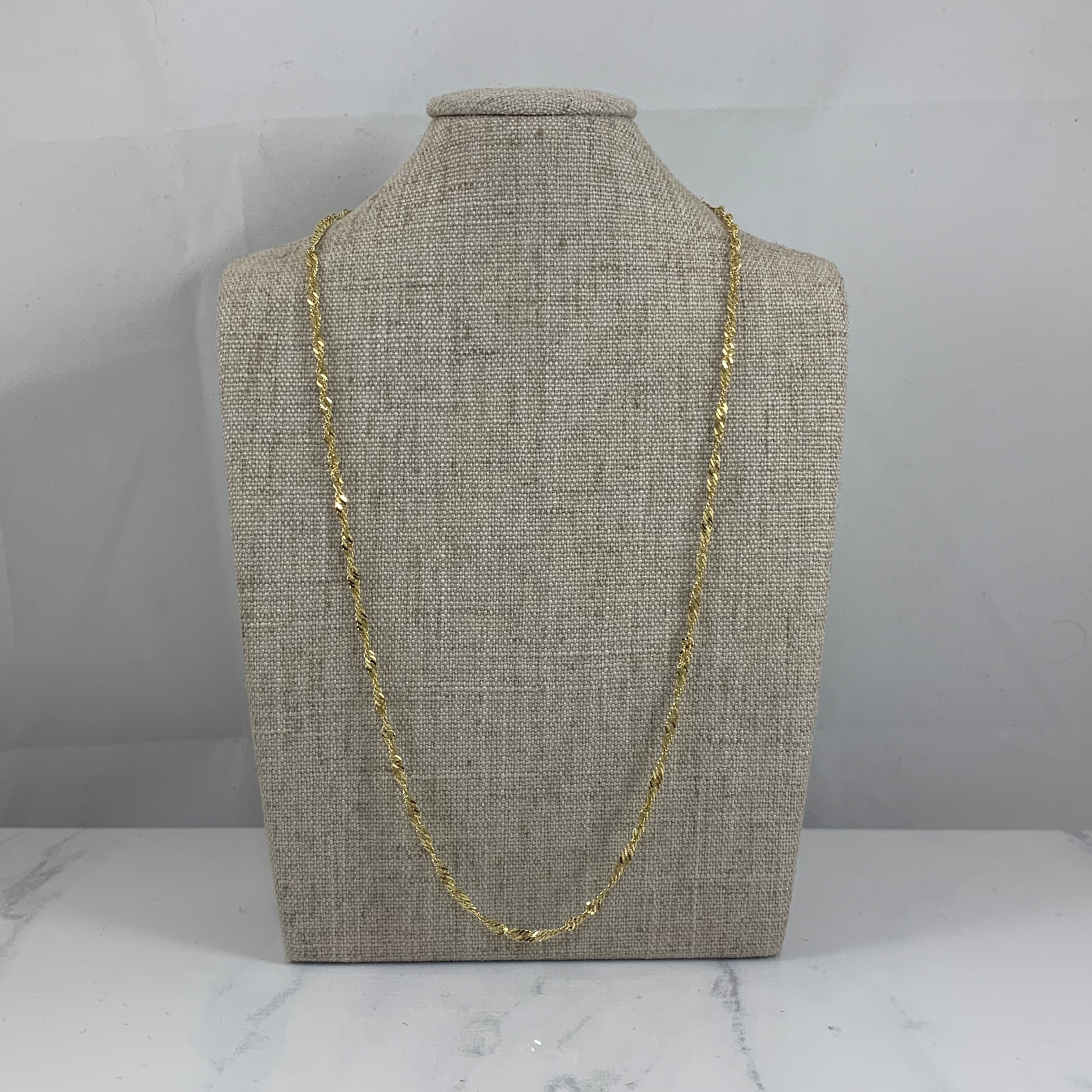 10k Yellow Gold Singapore Chain | 17.5" |
