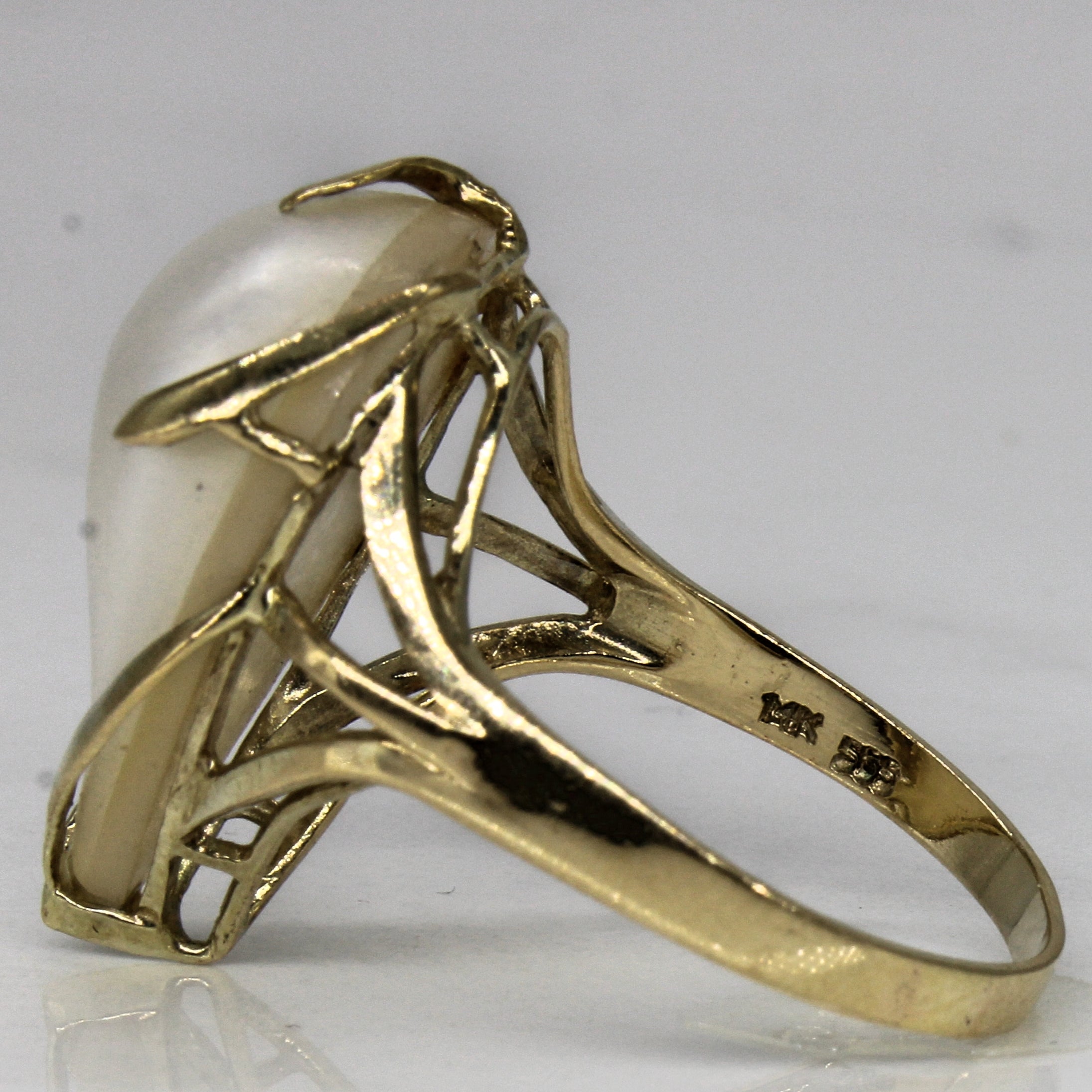 Mabé Pearl Cocktail Ring | SZ 9.25 |